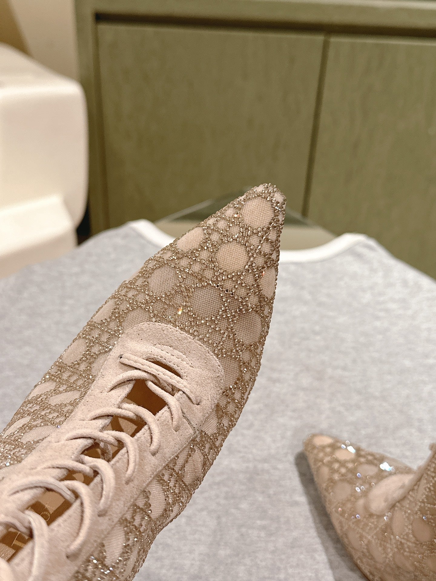 CD Capture Ankle Boot 85mm Beige Mesh & Suede 483090