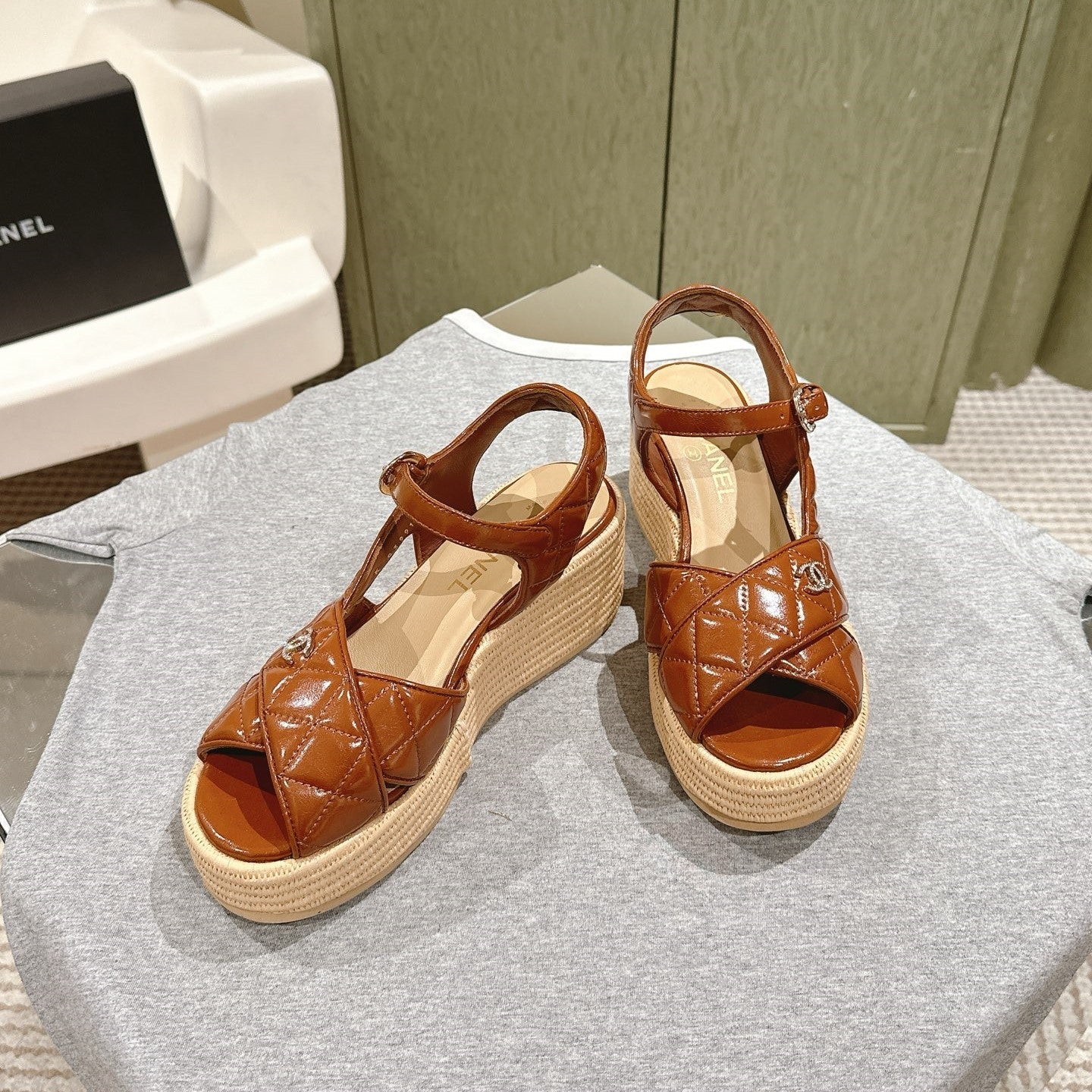 CC 25ss Espadrille Sandals 85mm Caramel Quited Sheepskin 462240