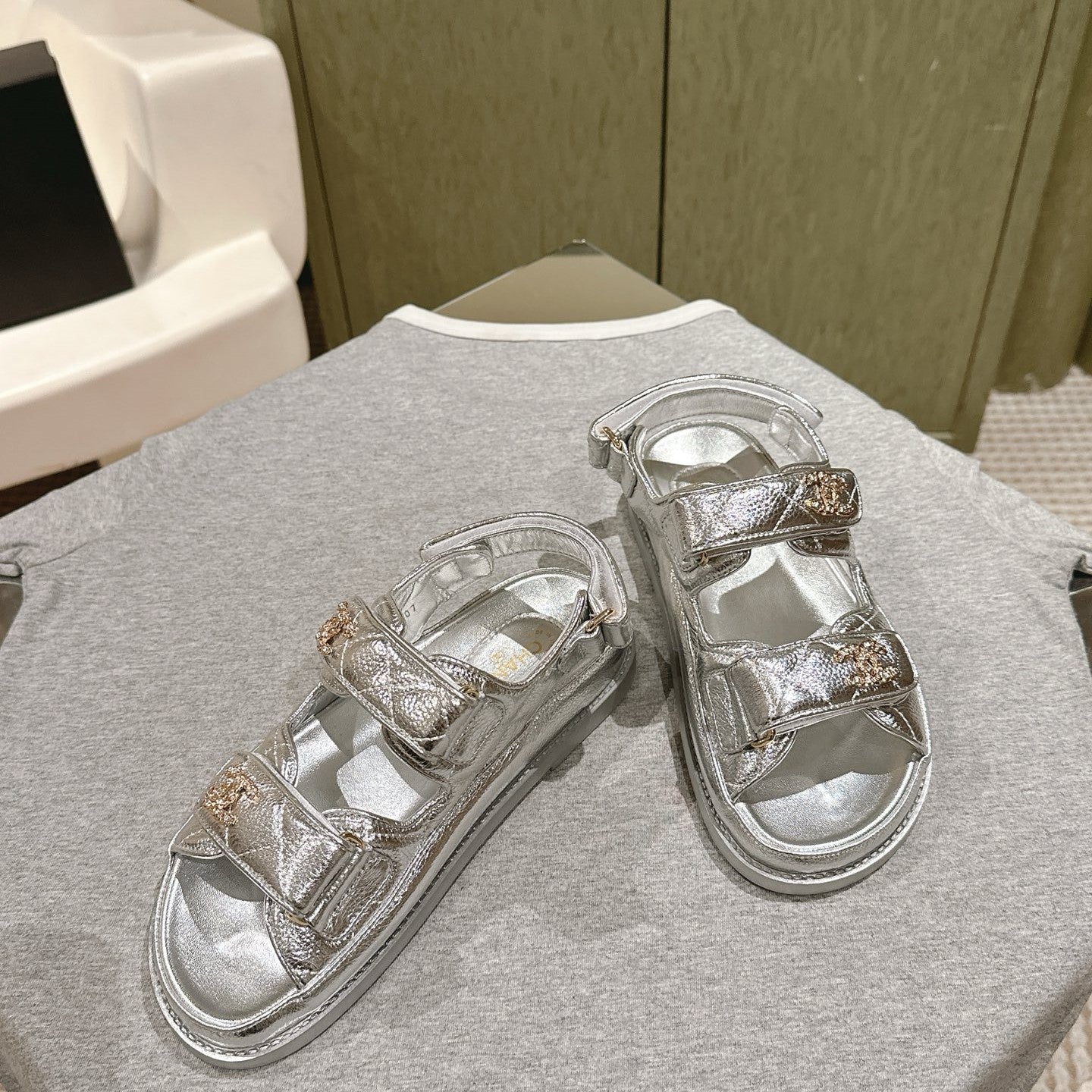 CC 25C Dad Sandals Silver Metalic Grained Calfskin 462236