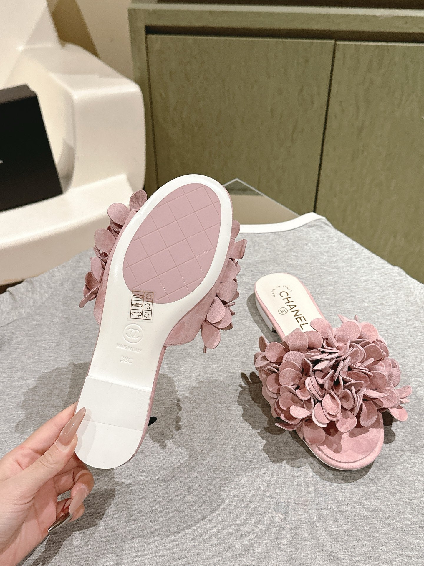 CC Floral Slide Flat Pink Suede Cowhide 454281
