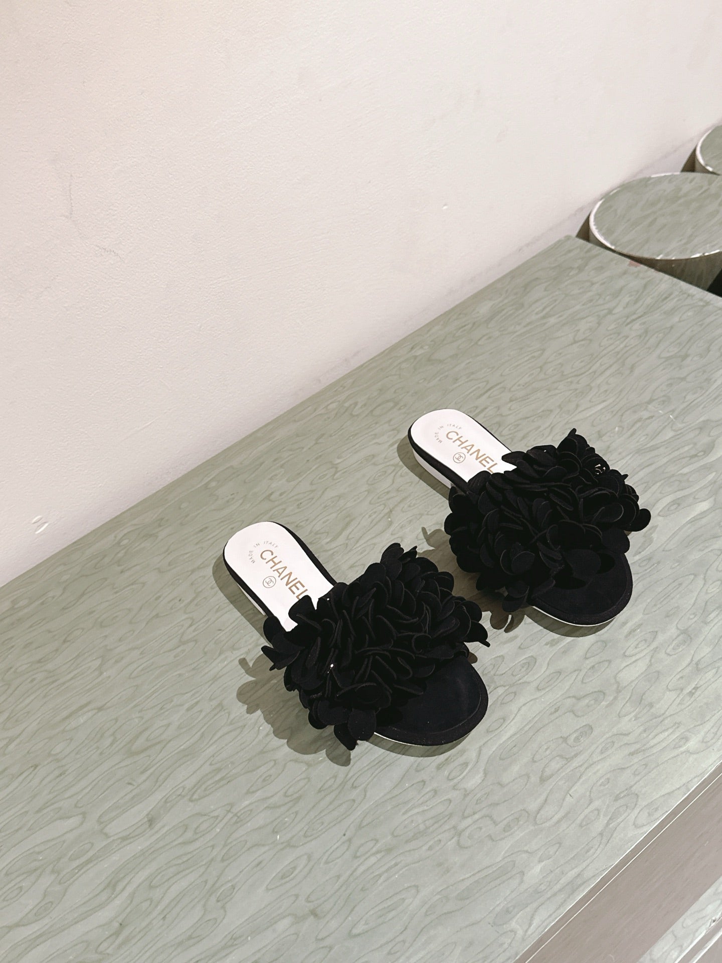 CC Floral Slide Flat Black Suede Cowhide 454282