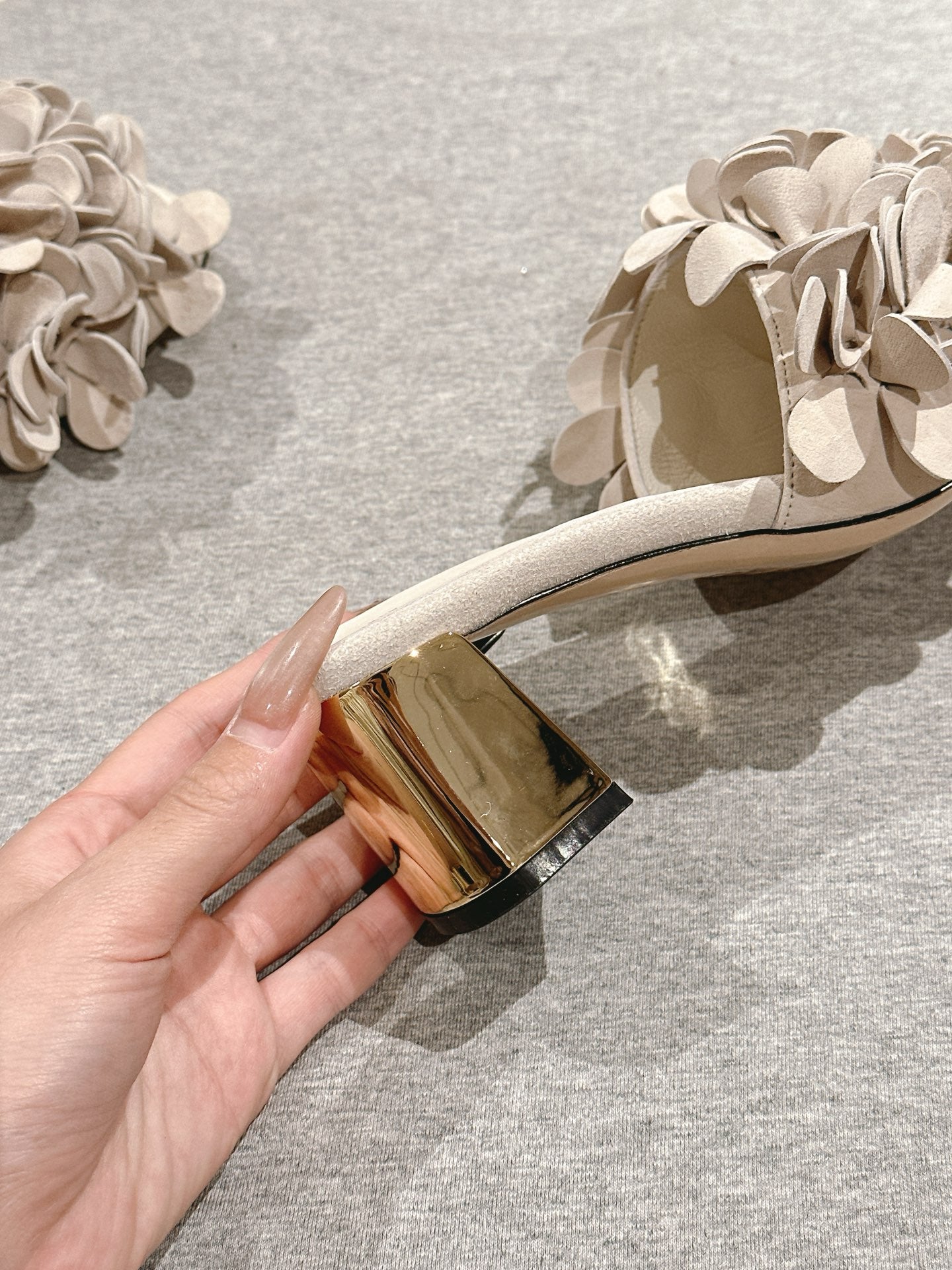 CC Floral Slide Sandals 55mm Light Taupe Suede Cowhide 454283