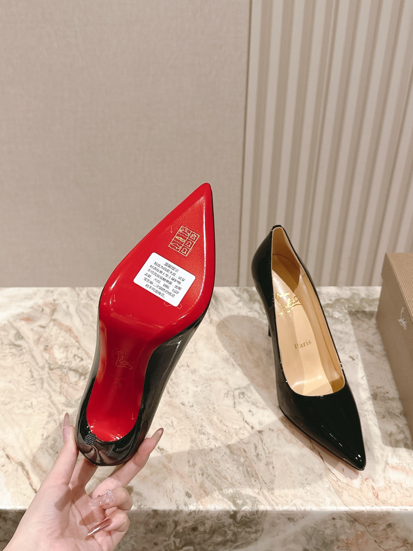 CL 25s So Kate Pumps 95mm Black Patent Leather 446681
