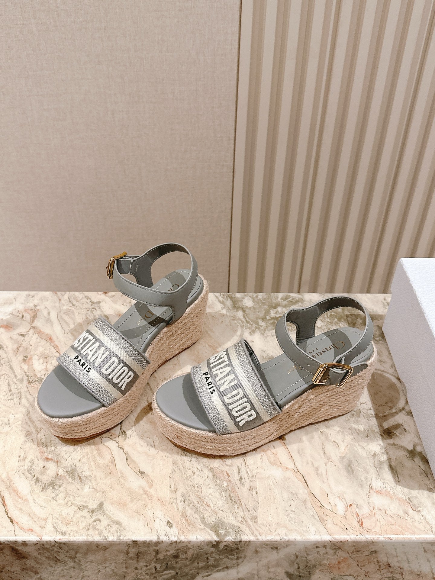 CD Dway Wedge Sandal 85mm Warm gray-brown Calfskin and Embroidered 483079