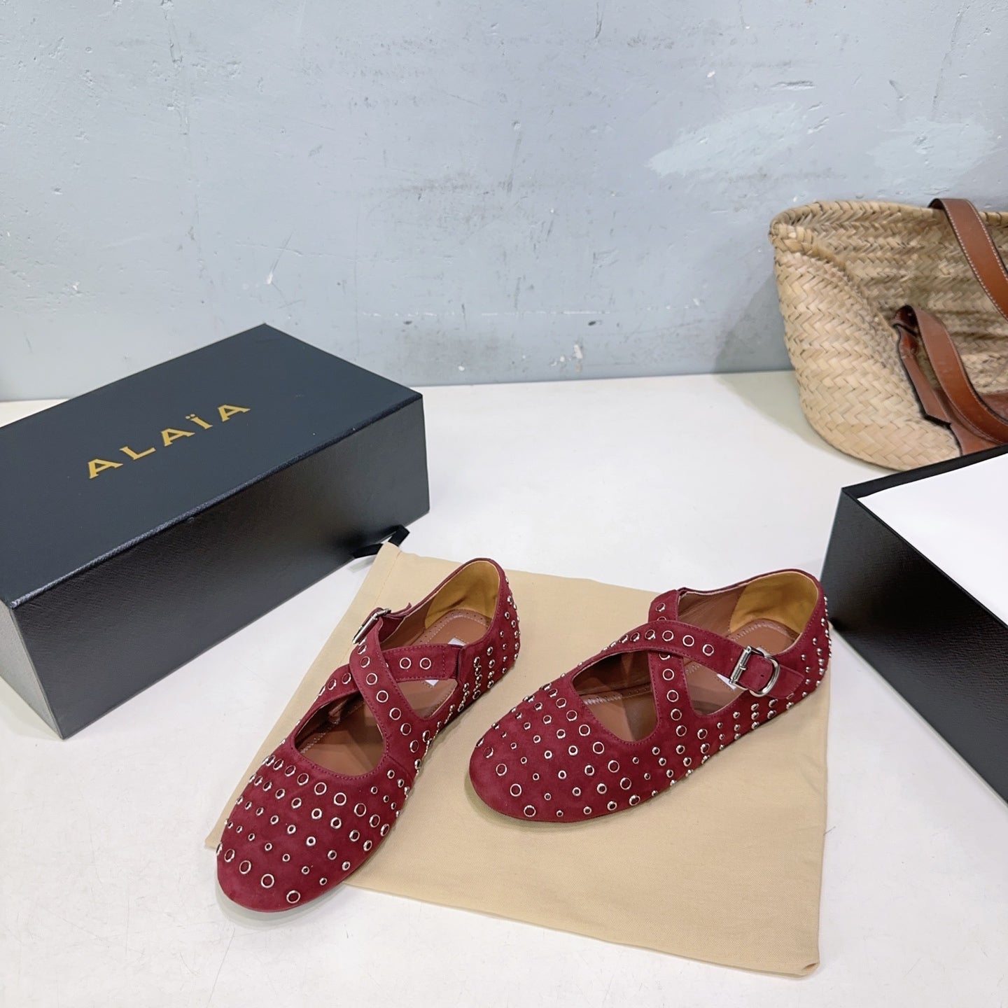 Alaia Criss Cross Ballet Flats With Eyelets Red Suede 674307
