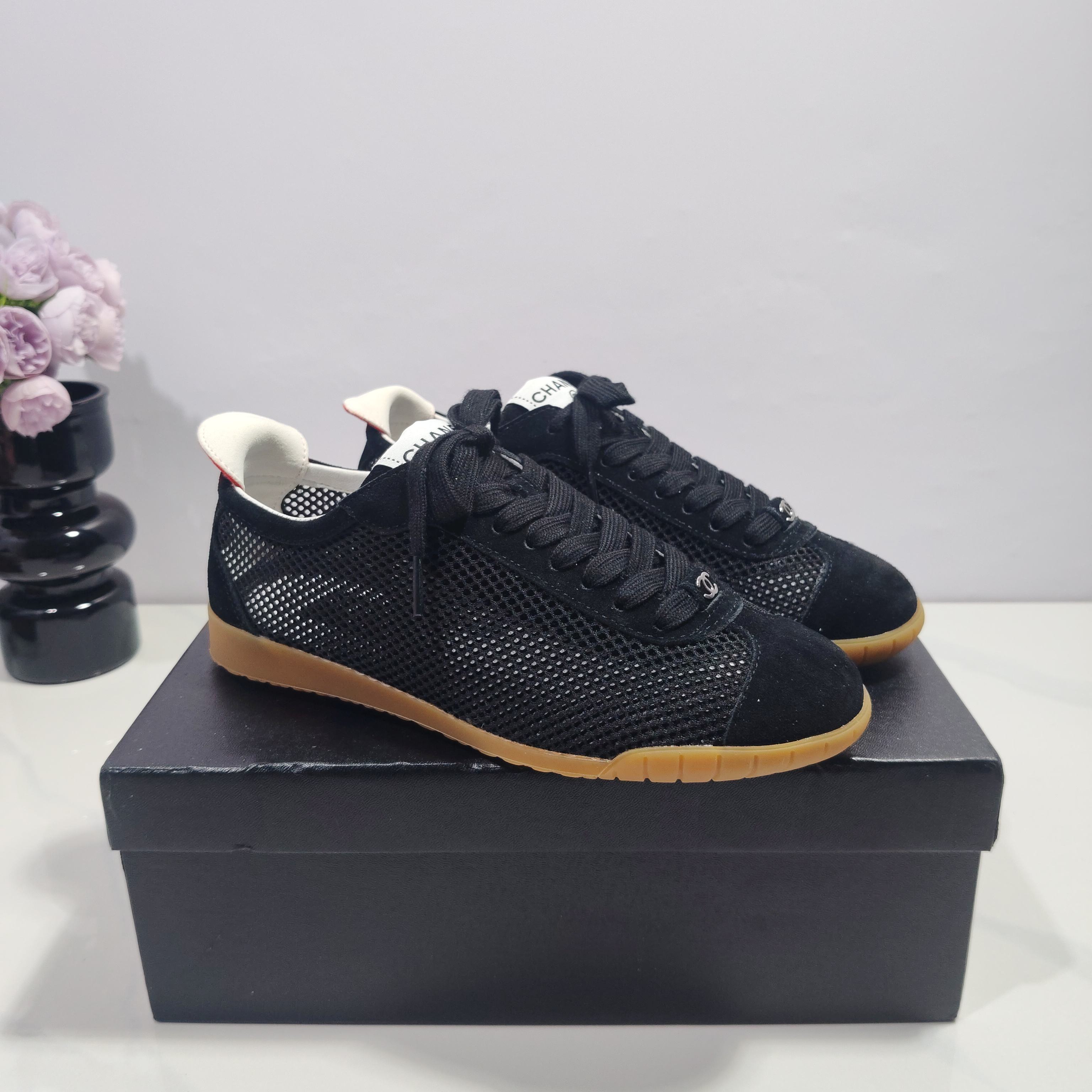 CC 26s Sneakers Black Suede Mesh 953776