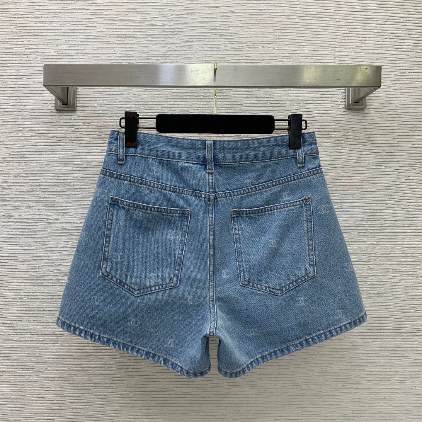 CC 26s Washed Denim Short Jeans 411845