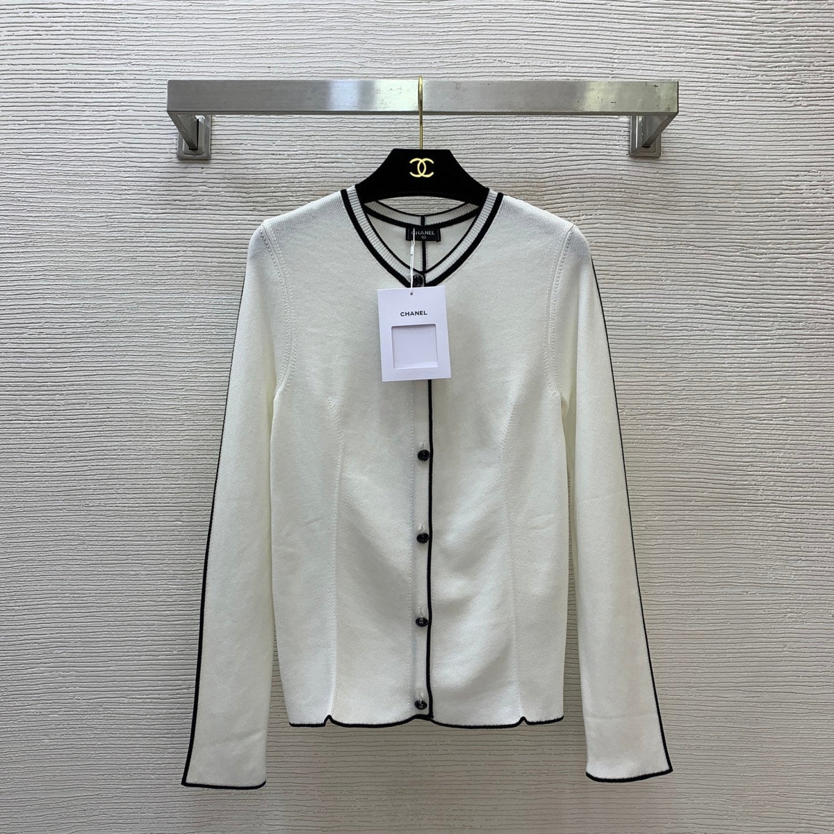 Chanel 26s Cardigan Contrast Trim Knit 445220