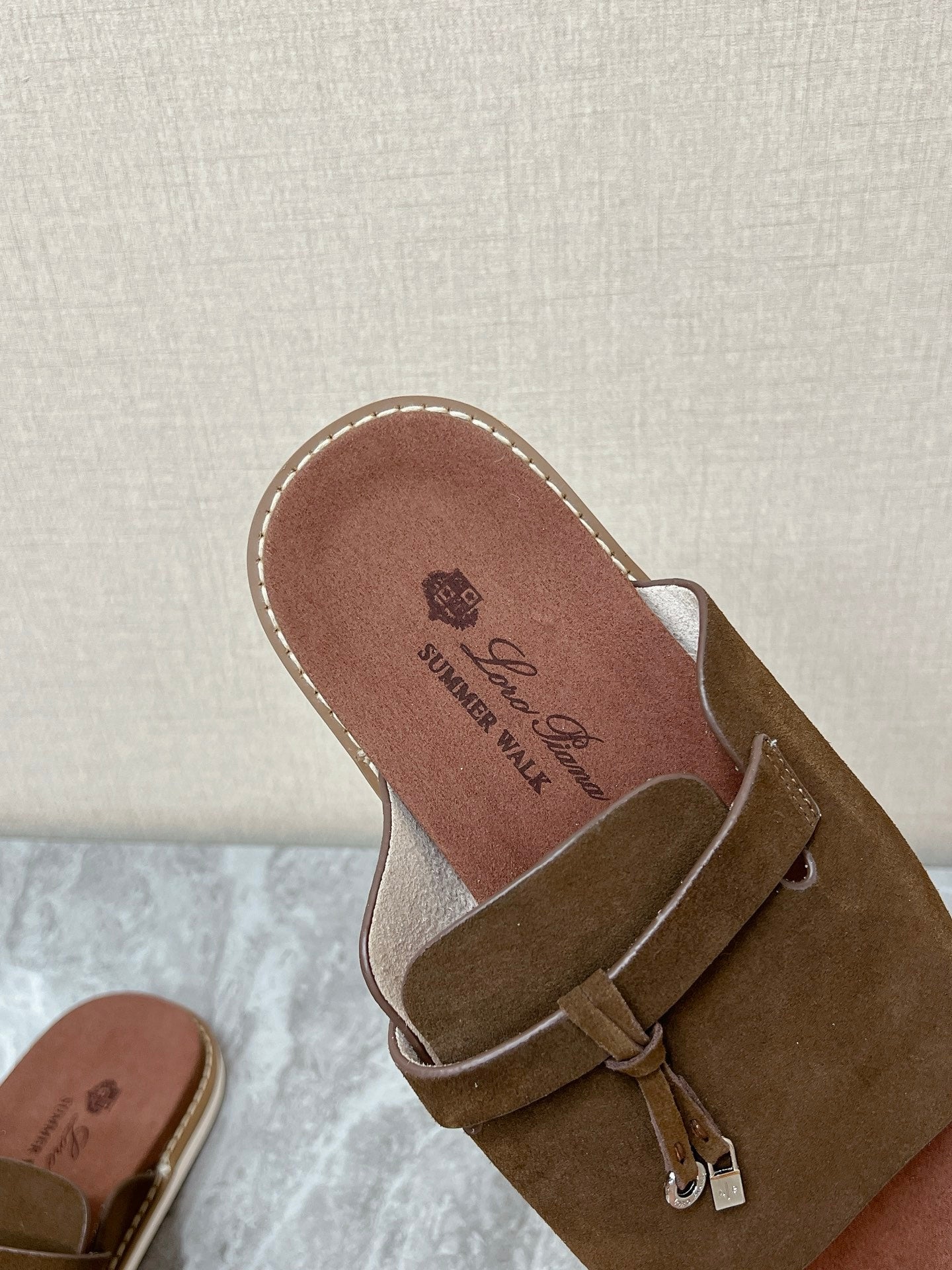 LP 26s Men’s Lock Charm Slides In Dark Brown Suede Silver Hardware