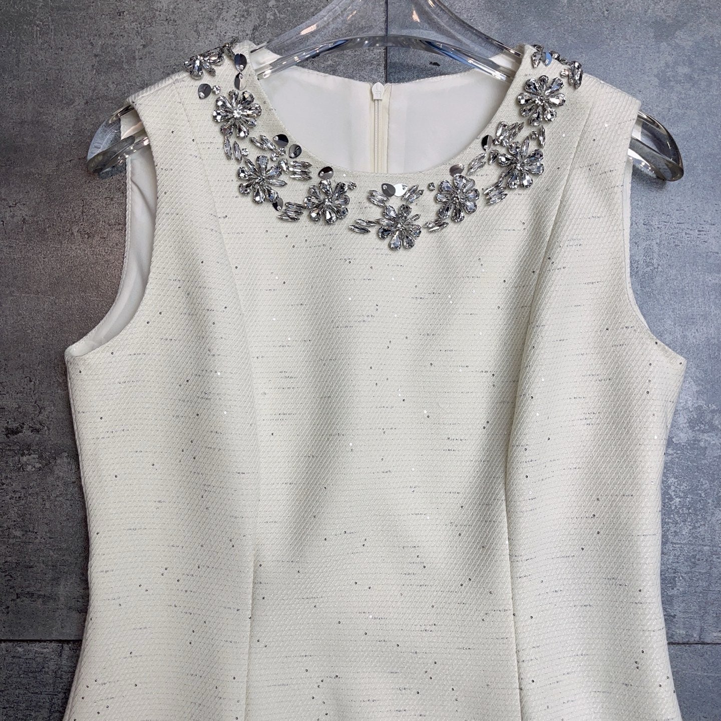 VT 26s Heiress-Style Cocktail Dress White Silk Polyester 400516