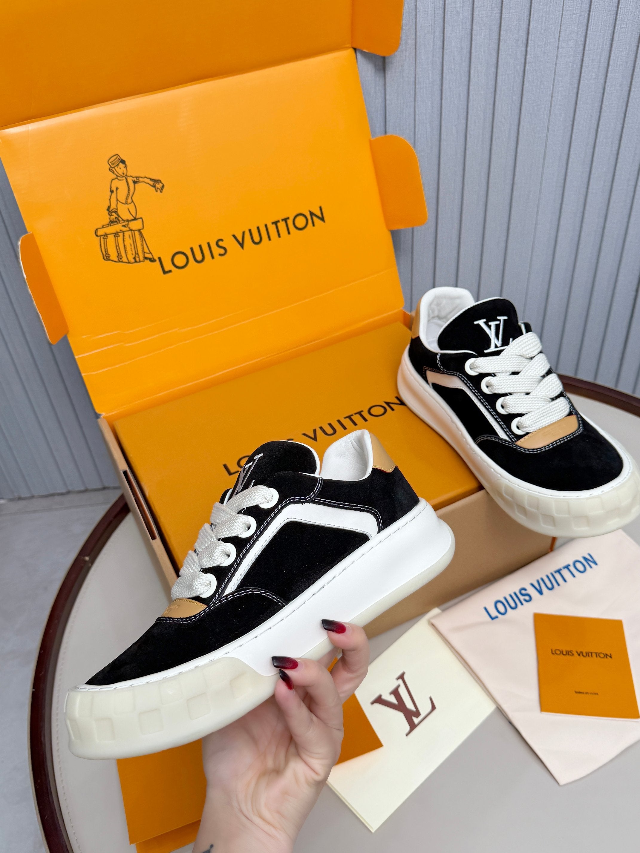 LV Tilted Sneaker Black Suede Calf Leather 632606