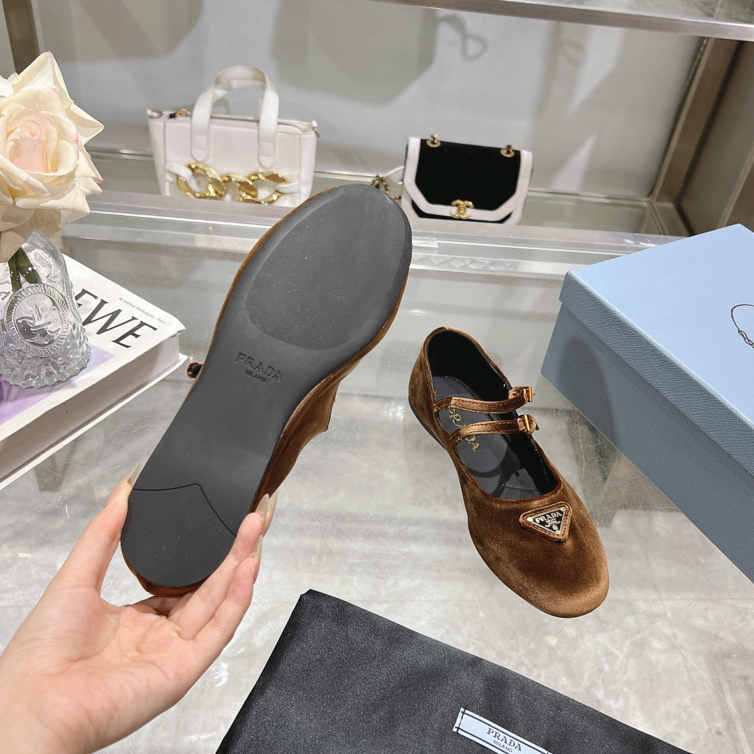 Prada 26s Finish Ballerina Brown Velvet 982413