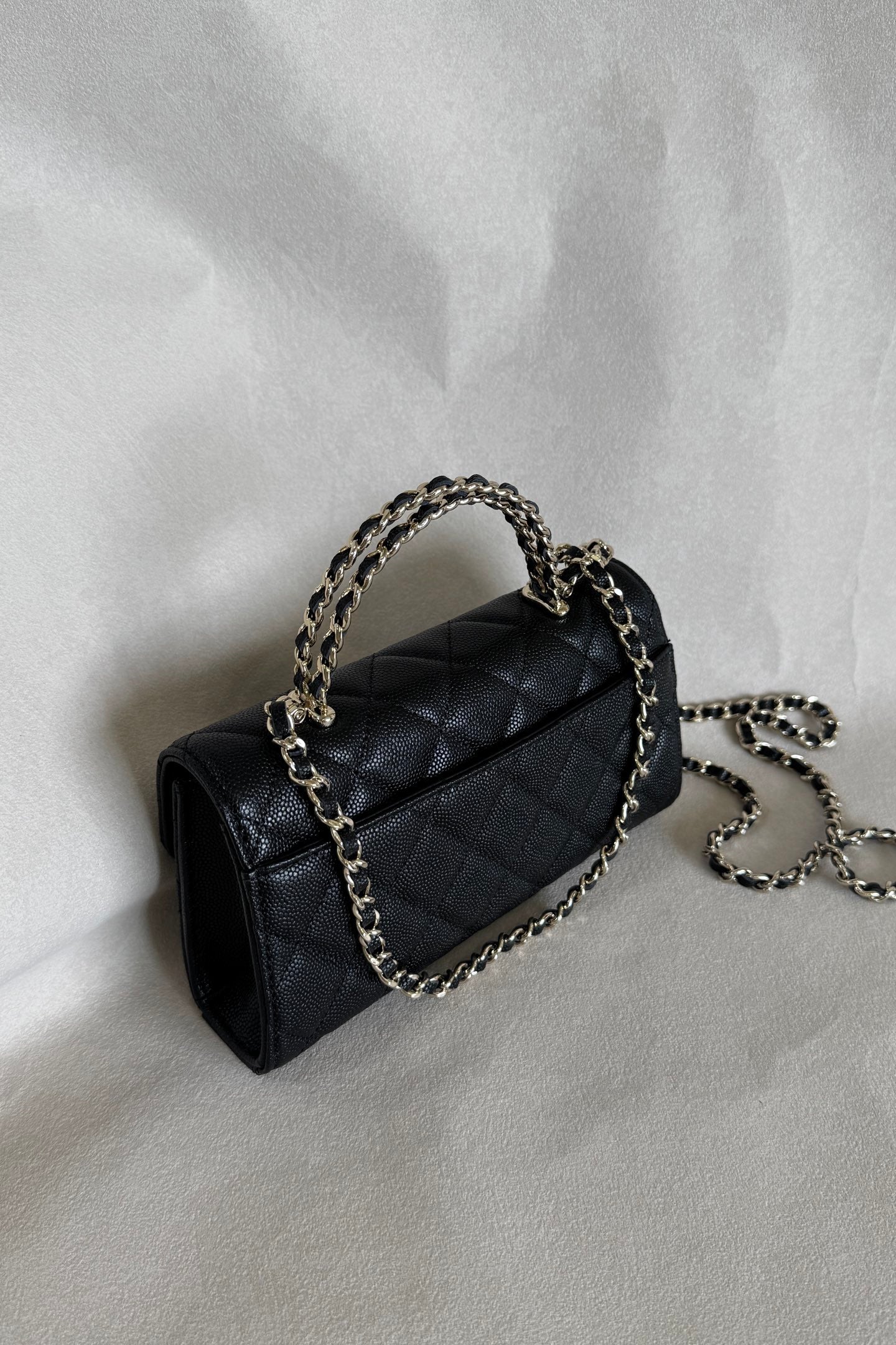 CC 23P Top Handle Kelly Clutch Black Caviar Leather 282525