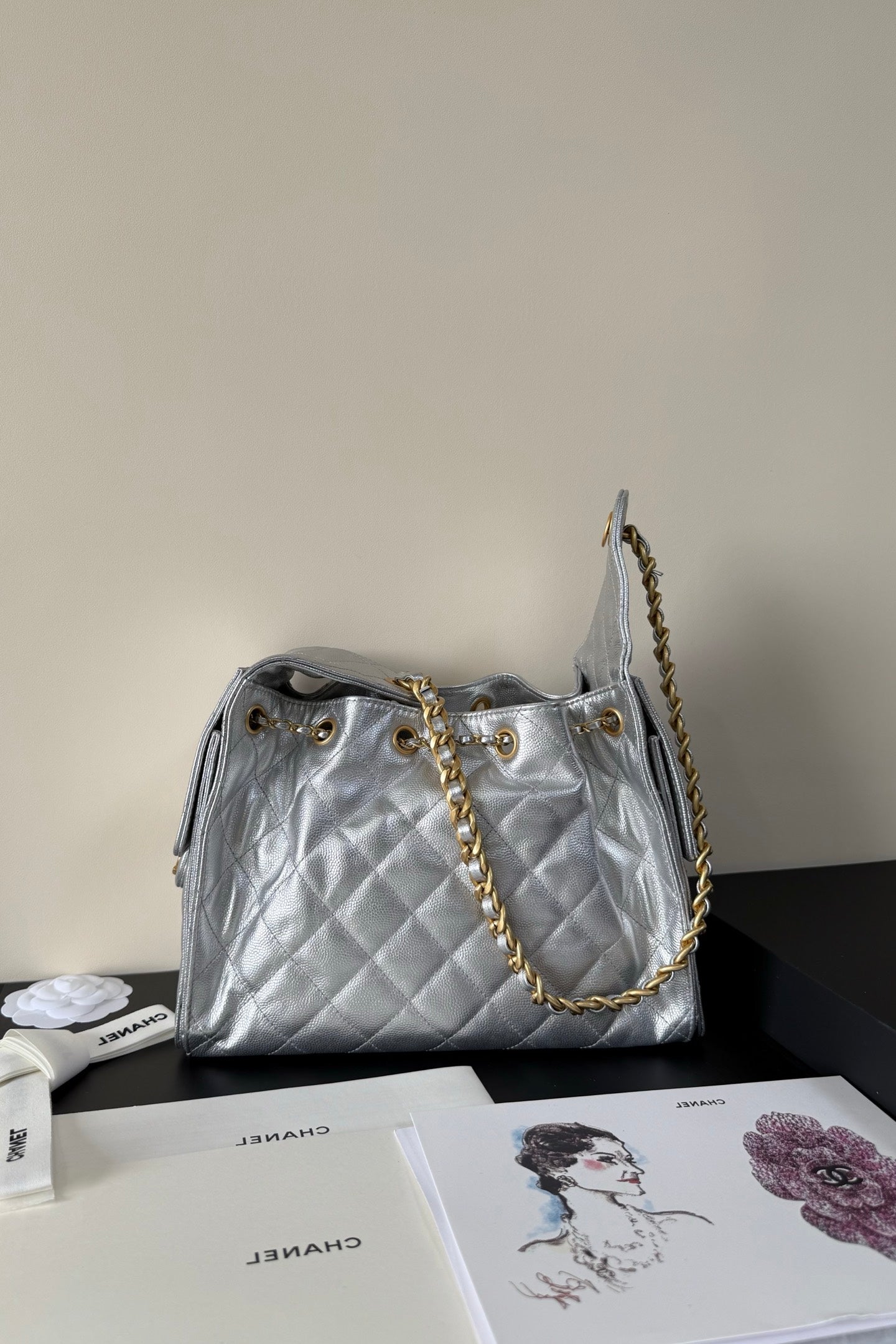 CC 25 Hobo Bag Sliver Grained Calfskin Leather GHW 282507