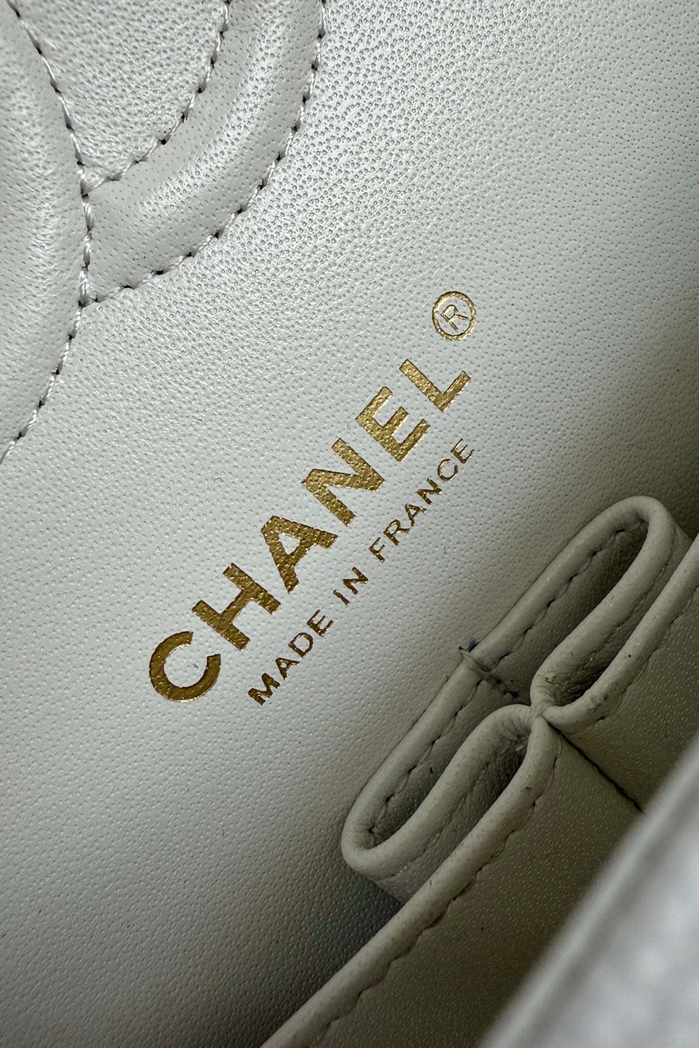 CC Classic Double Flap Bag 25cm White Caviar Leather