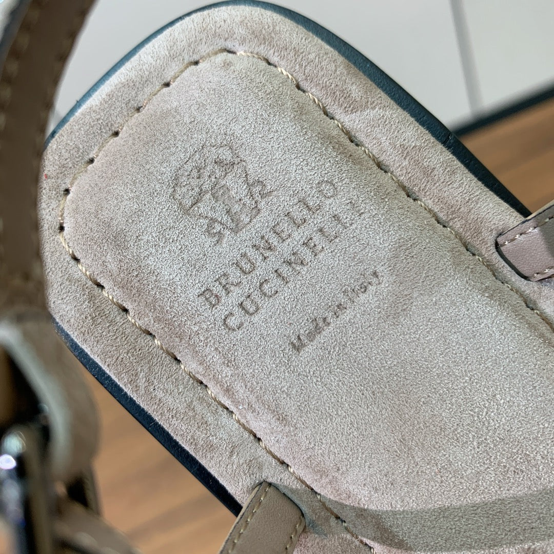 Brunello Cucinelli Flat Sandals Light Taupe Suede 934693