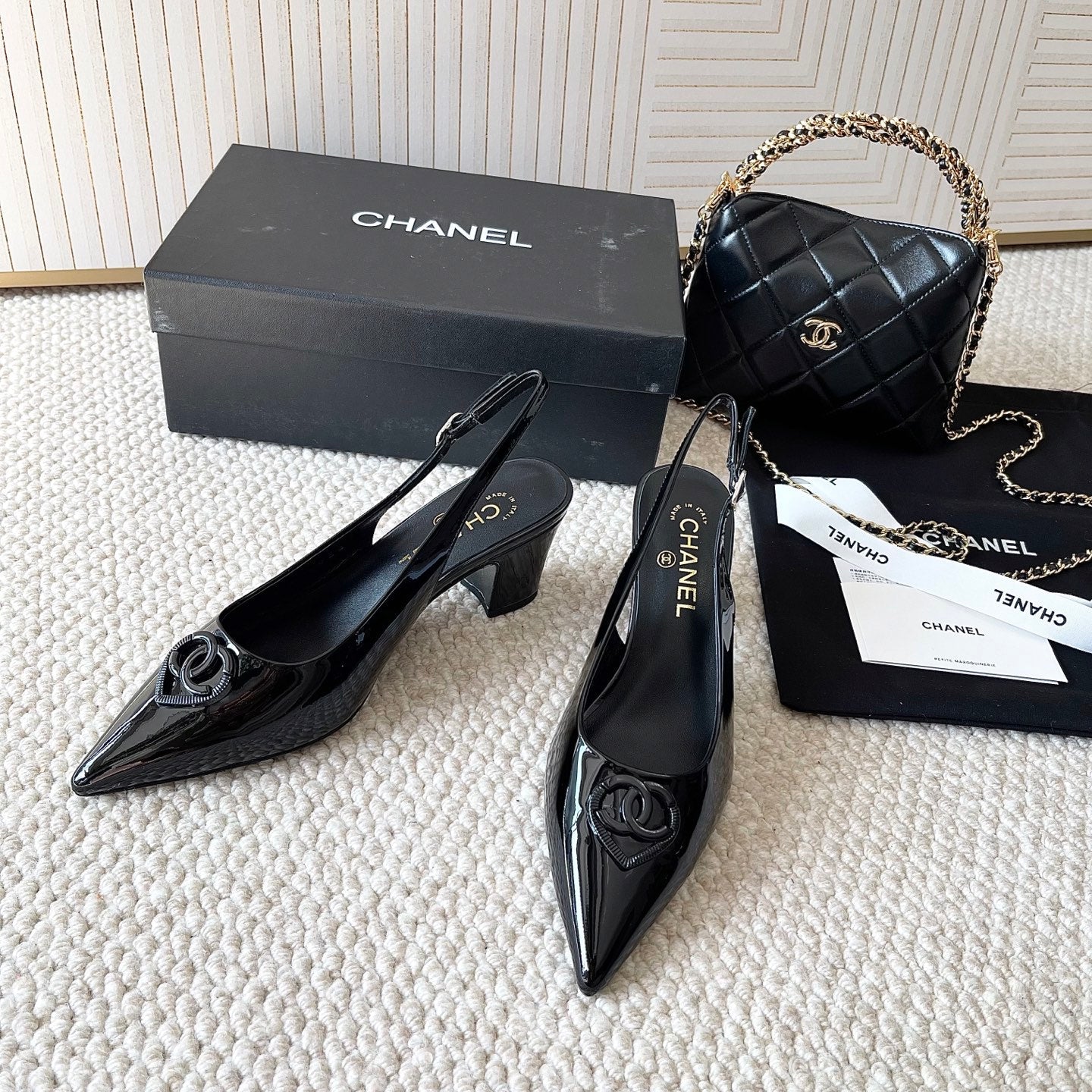 CC 26s Pointed-Toe Slingback Black Patent Leather 787142