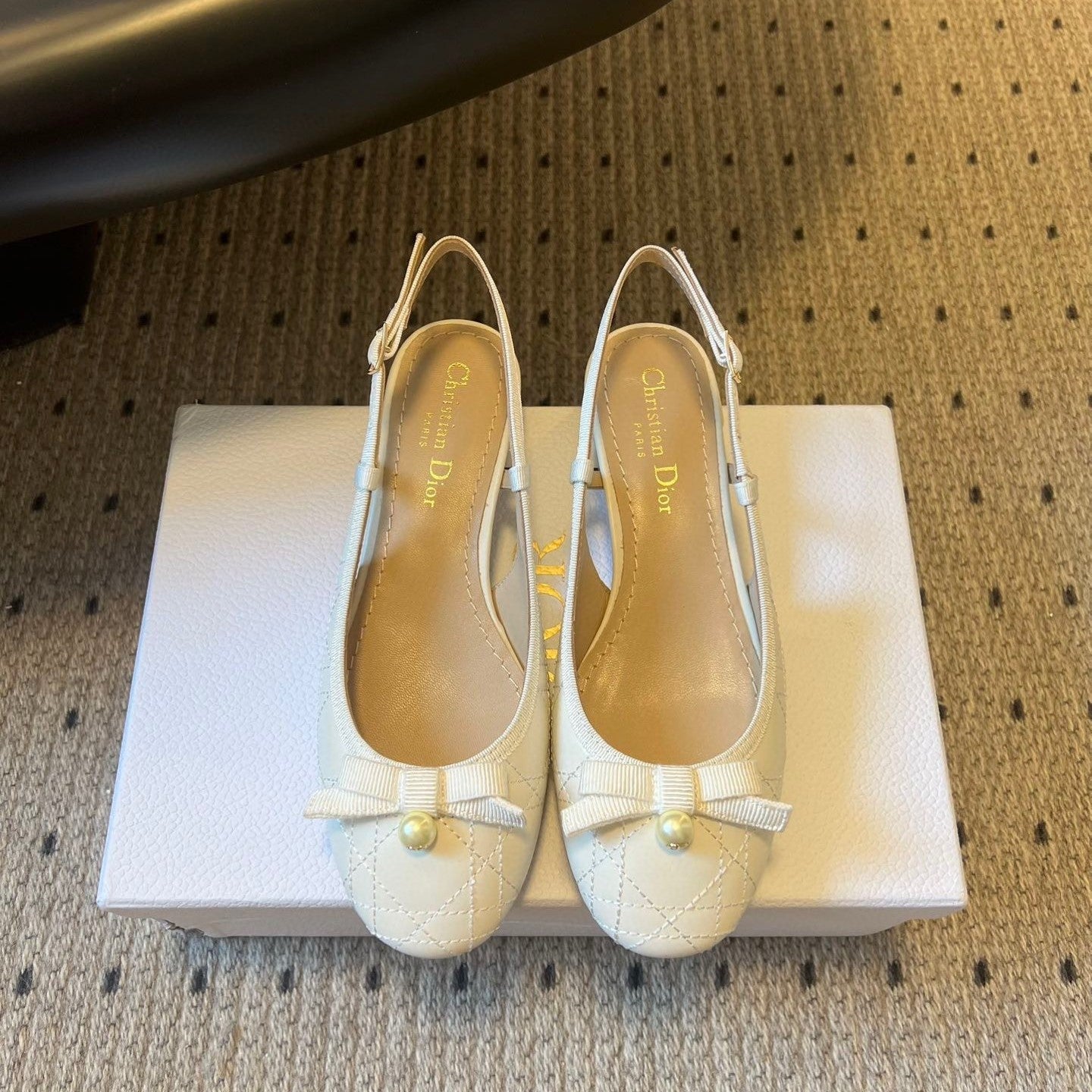 CD 26s Dior Ballet Slingback Pump 3cm White Cowhide 622215