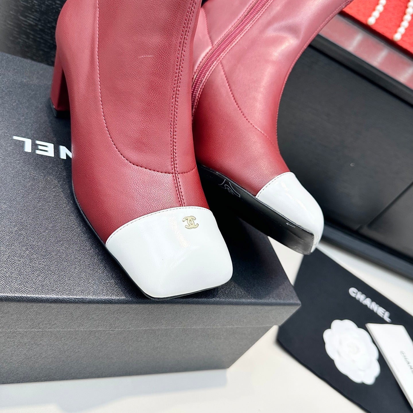 CC 26s Square Toe Blocked Heel Ankle Boot Sheepskin 992588