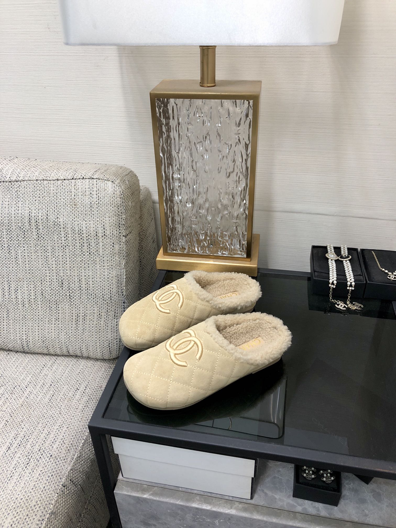 CC 26s Mules Beige Quilted Suede Shearling 970155