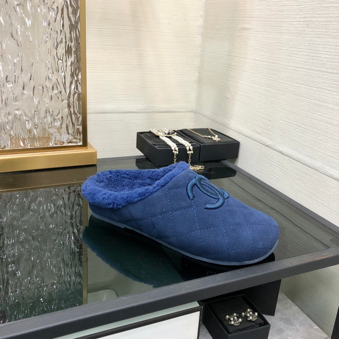 CC 26s Mules Dark Blue Quilted Suede Shearling 970152