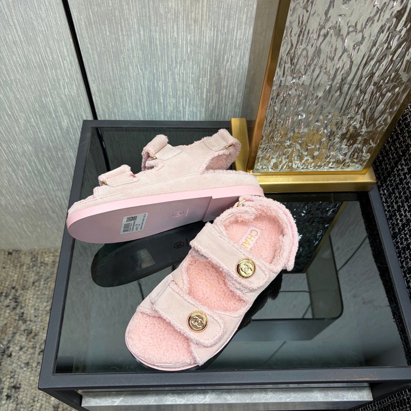 CC 26s Dad Sandals Light Pink Suede Shearing 970113