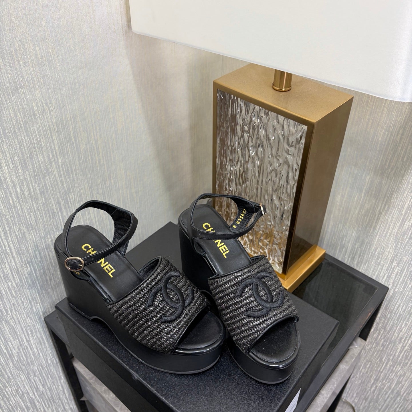 CC 26s Platform Sandal Black Raffia Sheepskin 688697