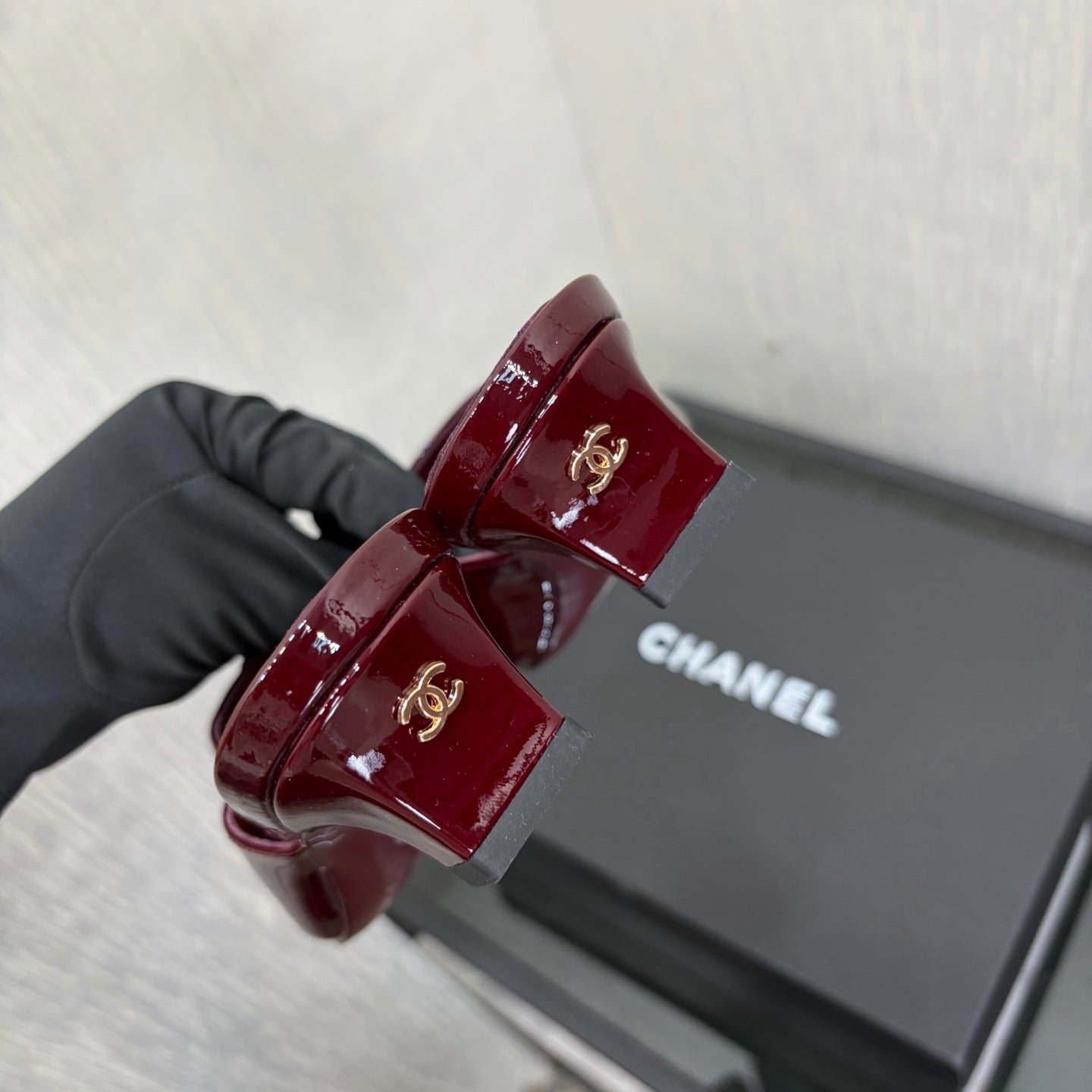 CC 2026 Pointed Toe Mule 4cm Burgundy Patent Leather 688709
