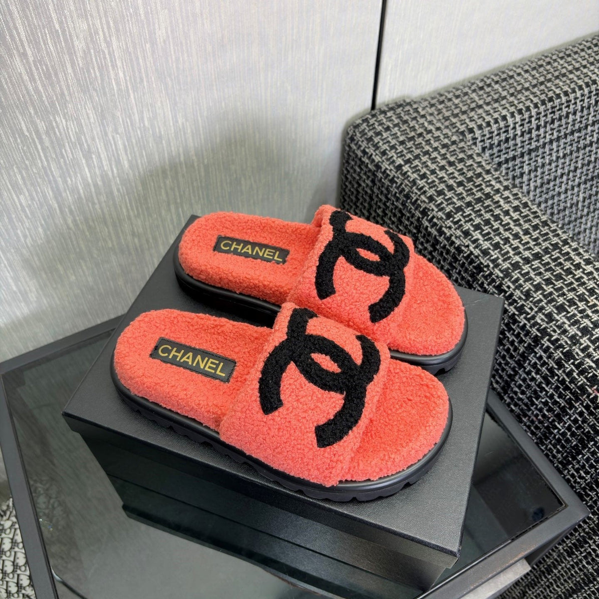 CC 26s Shearling Slide Flat Mules Coral Black Wool 128097