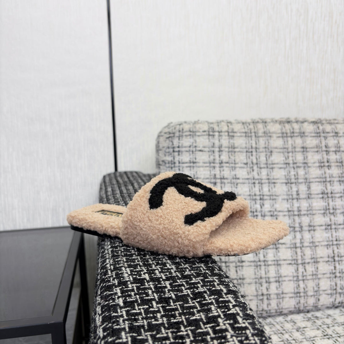 CC 26s Shearling Square Toe Sandals Beige Black Wool 128090
