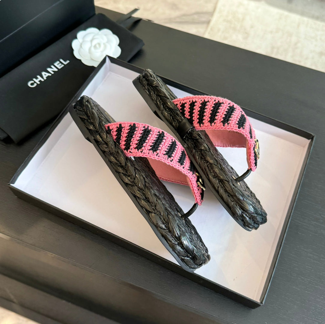 CC 26s Double C Hottest Flip-Flops Black Pink Knit