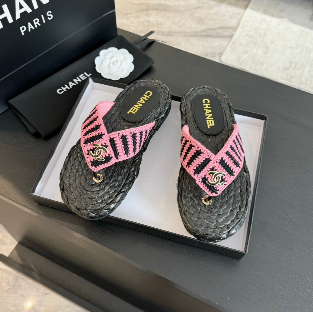 CC 26s Double C Hottest Flip-Flops Black Pink Knit
