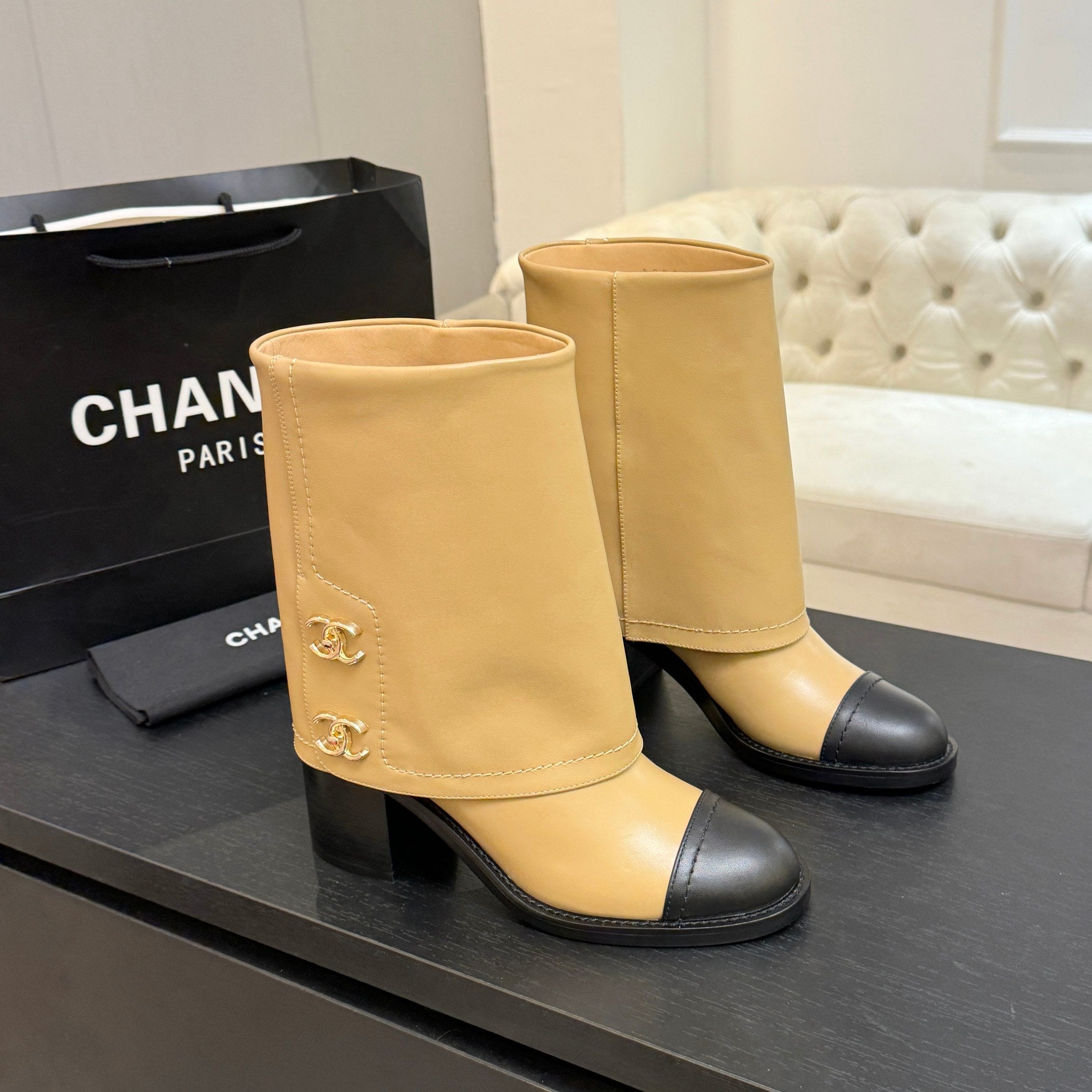 CC 26s Chunky Heel Trouser Ankle Boots Black Beige Sheepskin 673033