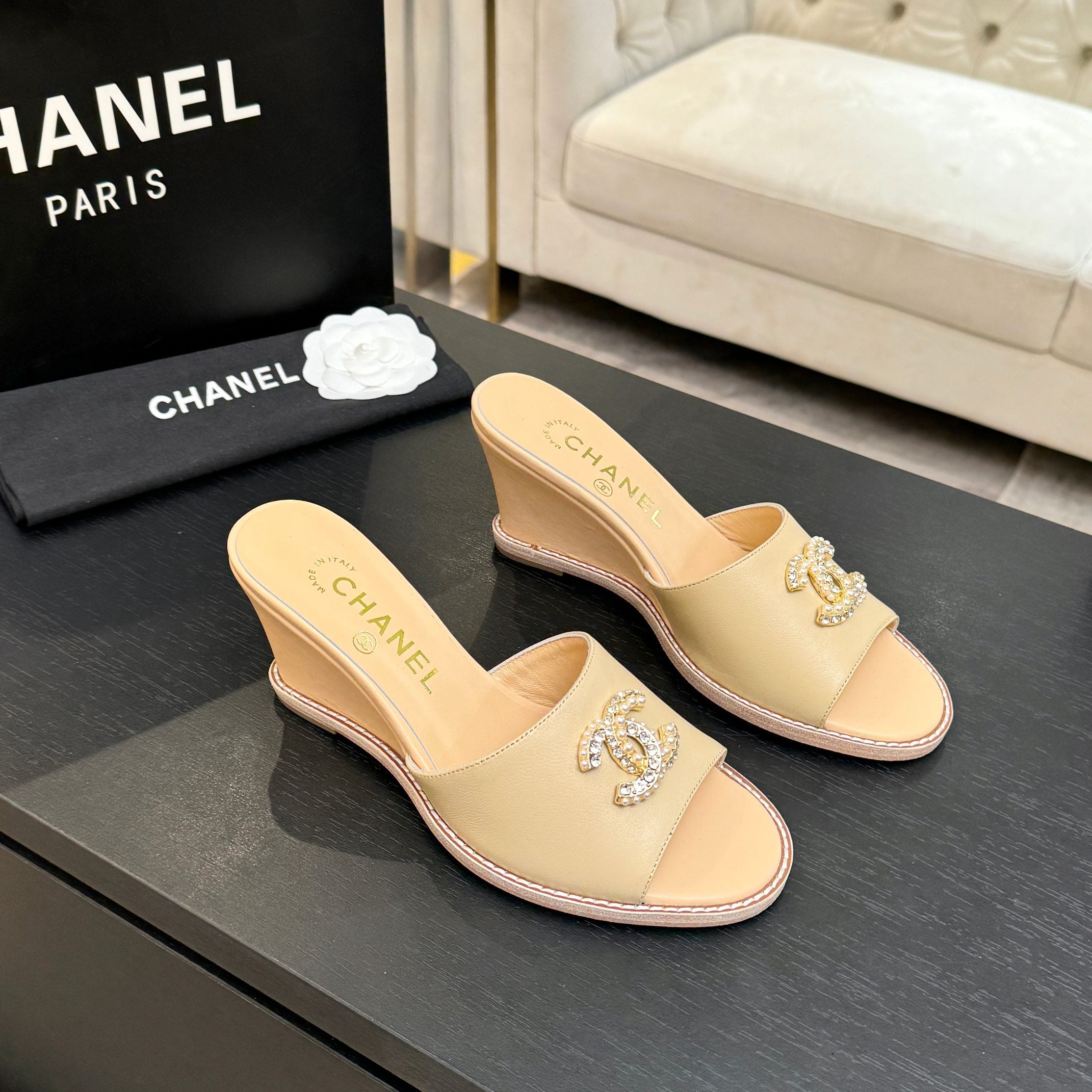 CC 26C Wedge Sandals Beige Lambskin 672983