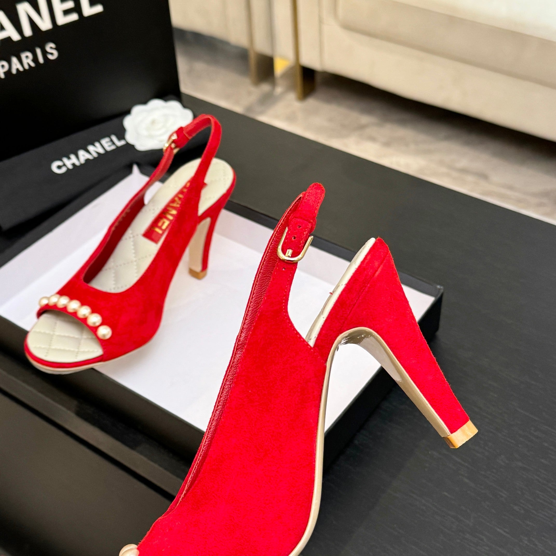 CC 26A Pearl Slingback Red Suede 672991