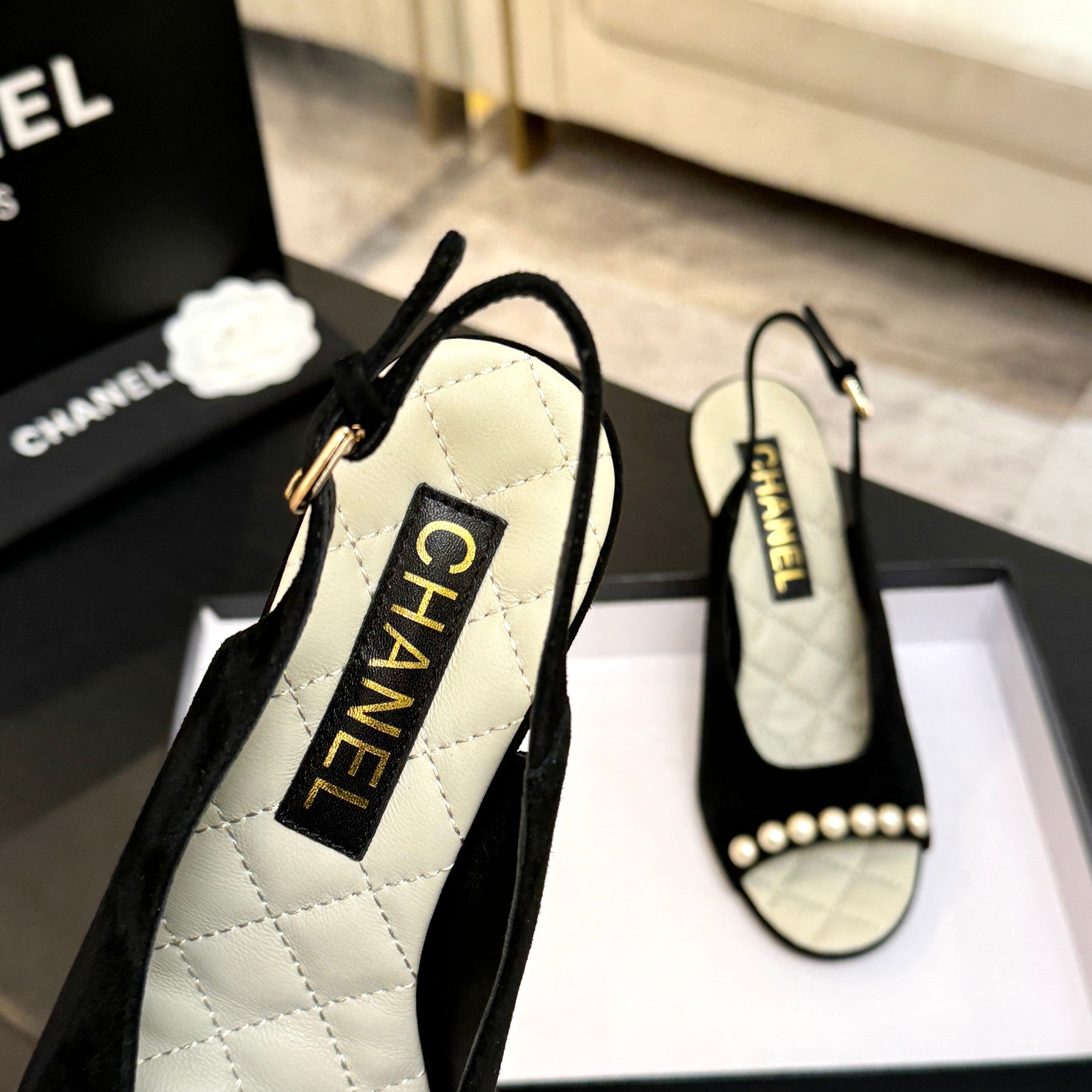 CC 26A Pearl Slingback Black Suede 672992