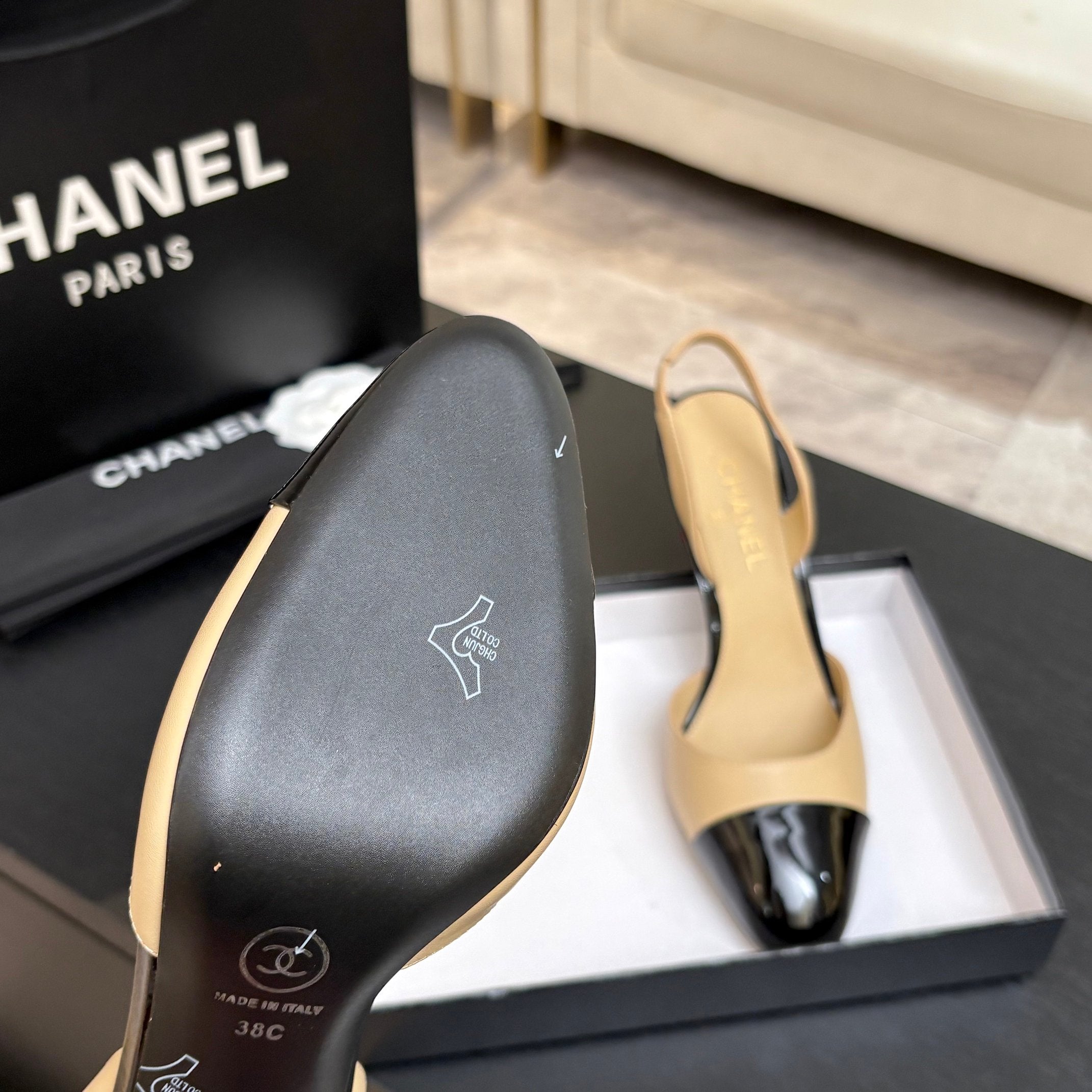 CC Métiers d’art 2026 Slingbacks 8.5cm Beige Leather 847278