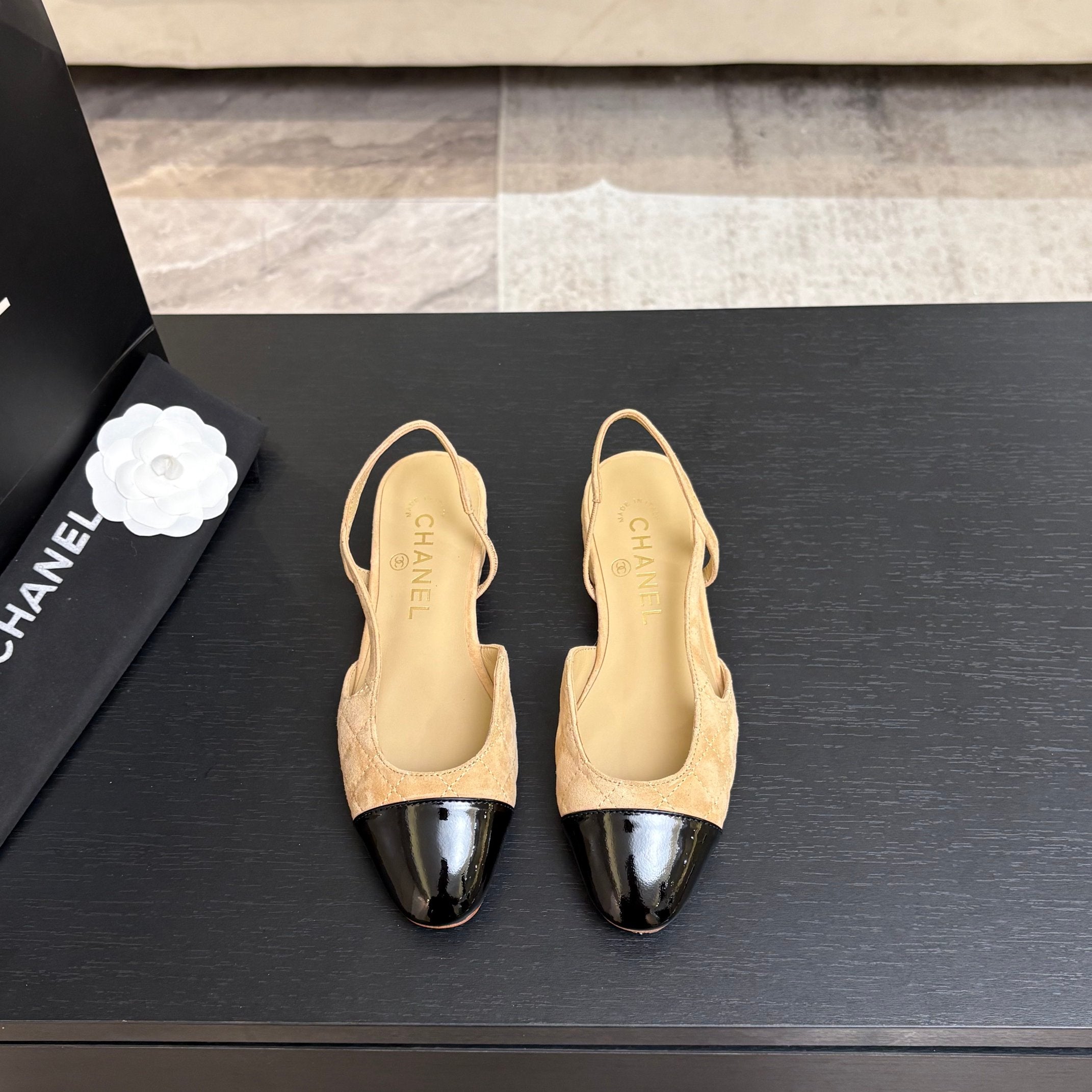CC 26s Block Heel Slingback 1.5cm Beige Quilted Suede 957988