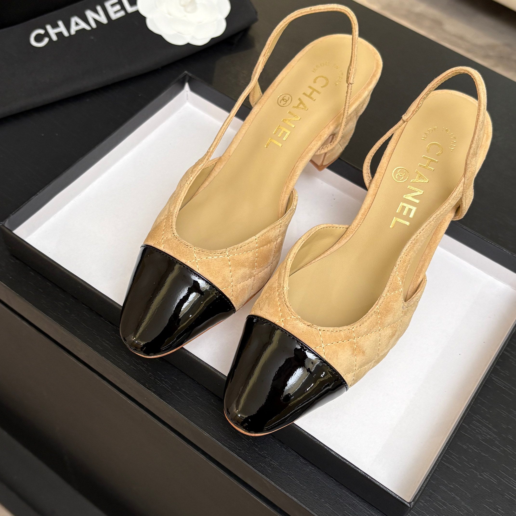 CC 26s Block Heel Slingback 6cm Beige Quilted Suede 957989