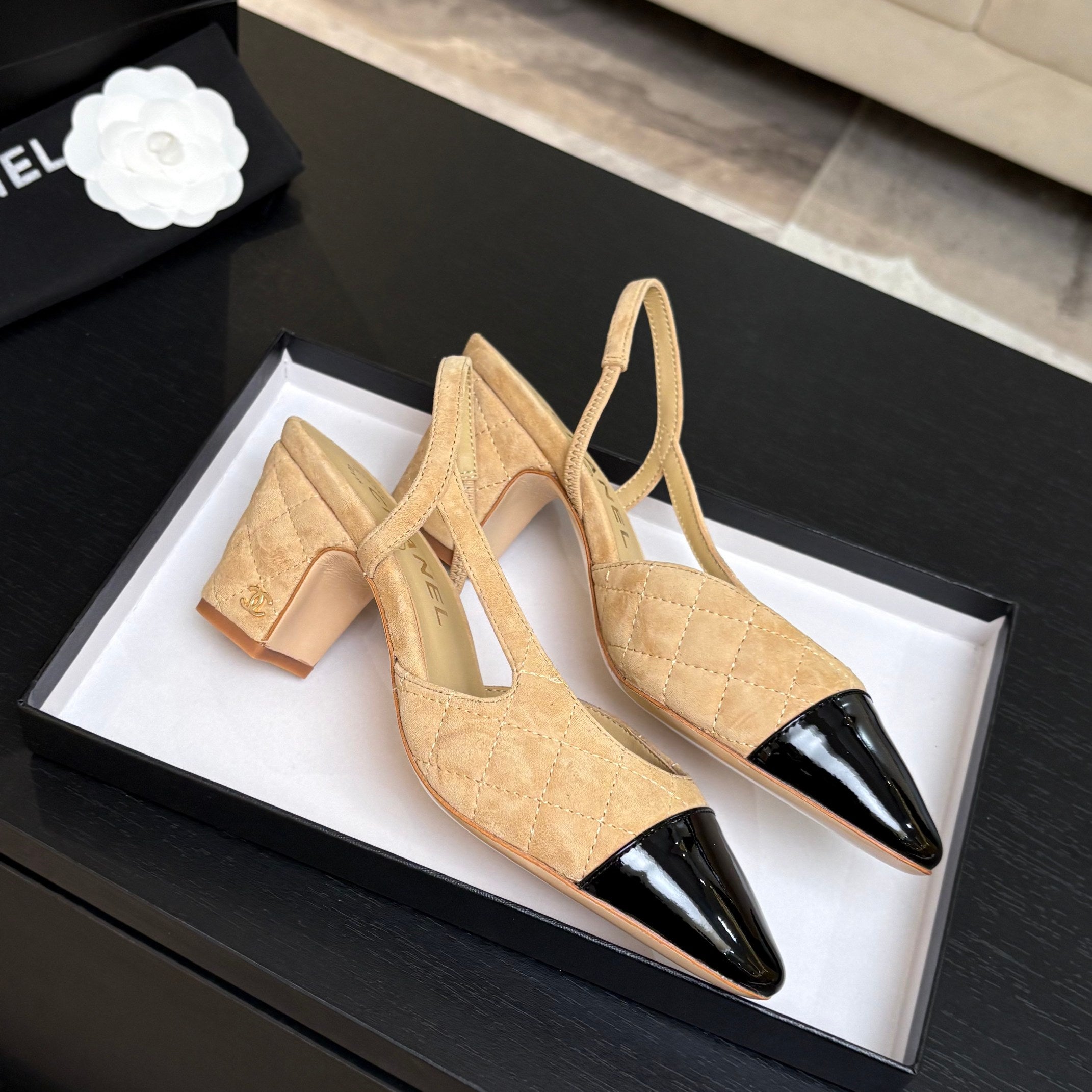 CC 26s Block Heel Slingback 6cm Beige Quilted Suede 957989