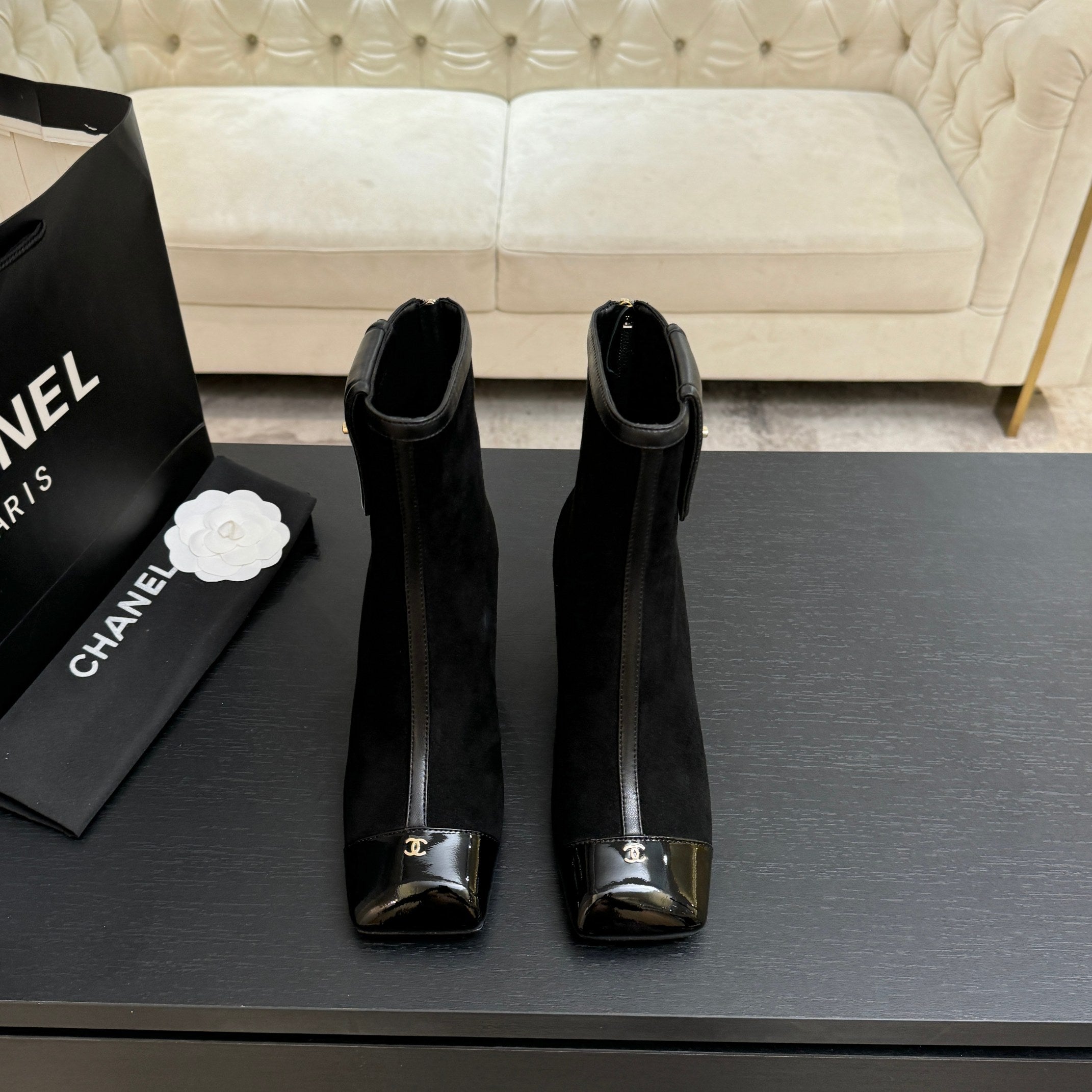 CC 26s Ankle Boots With Pocket Black Suede Patent Lambskin 958072