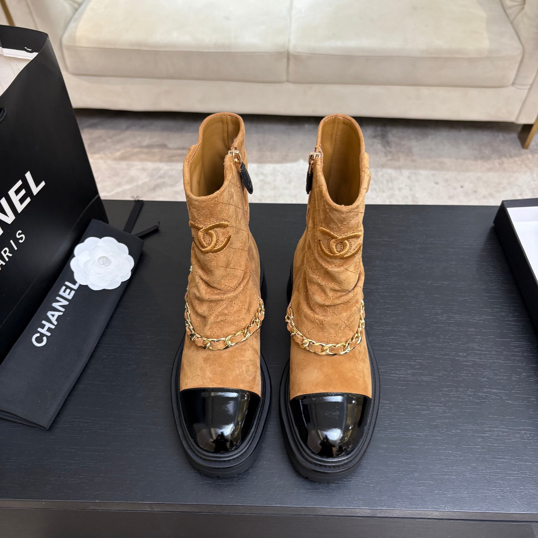 CC 26s Combat Boots Quilted Brown Suede Black Patent Calfskin 957755