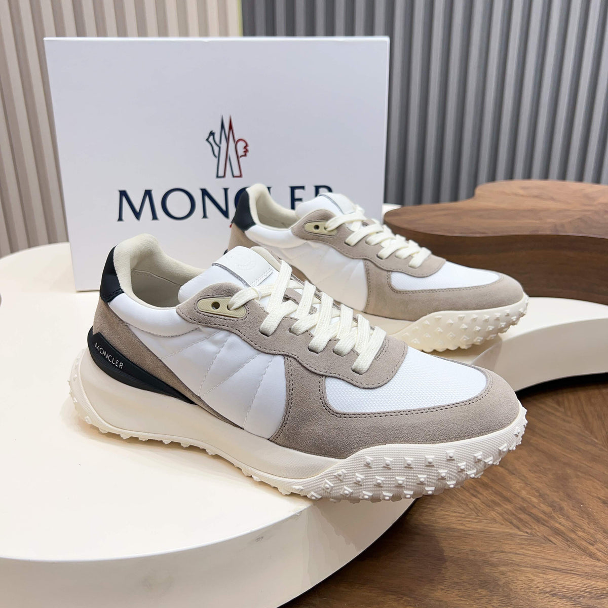 MC 26S CityTrek Men Sneakers 4cm Grey White Fabric Suede 238816