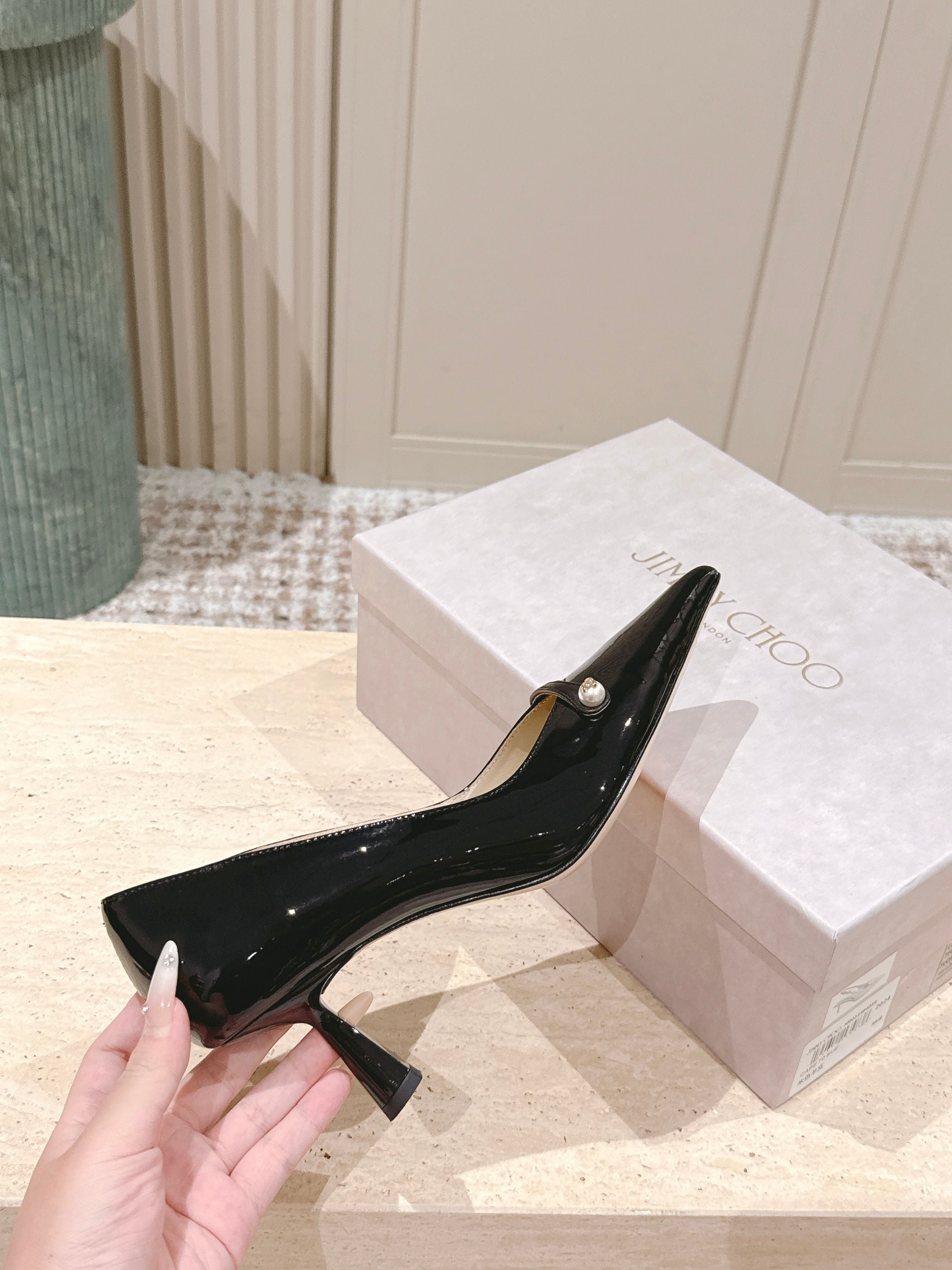 Jimmy 25 Amita Pump 65mm Black Patent Leather 431861