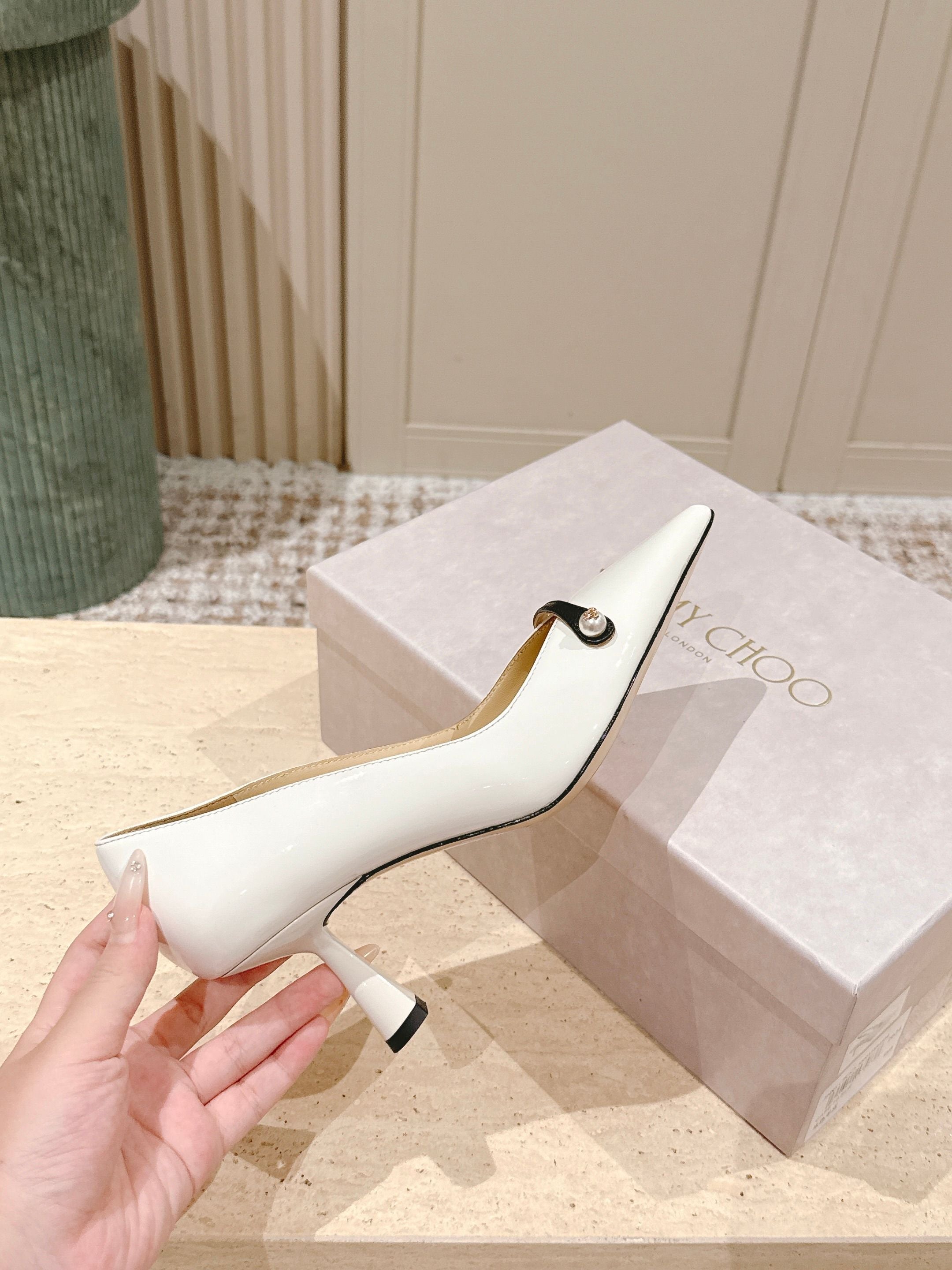 Jimmy 25 Amita Pump 65mm White Patent Leather 431862