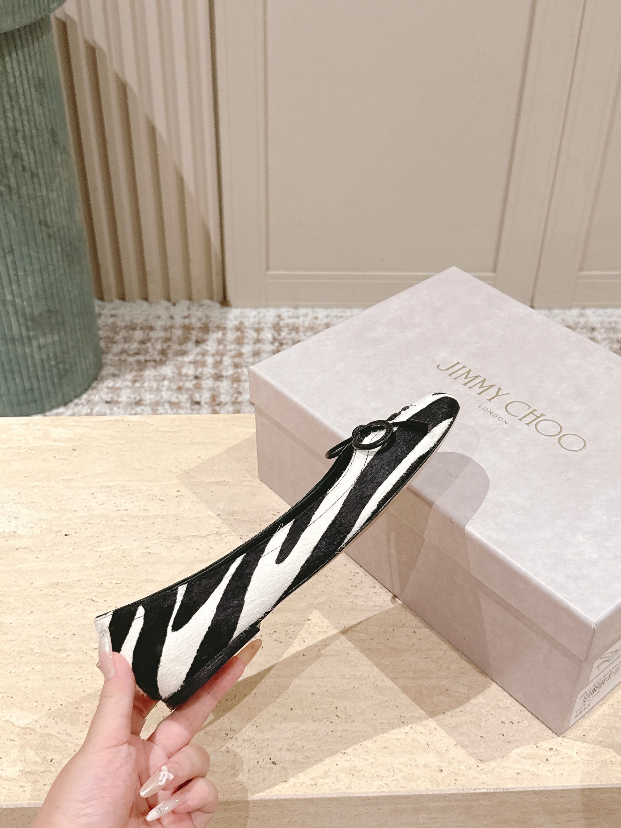 Jimmy 25s Ballet Flats 10mm Black White Zebra Hair & Sheepskin 431866