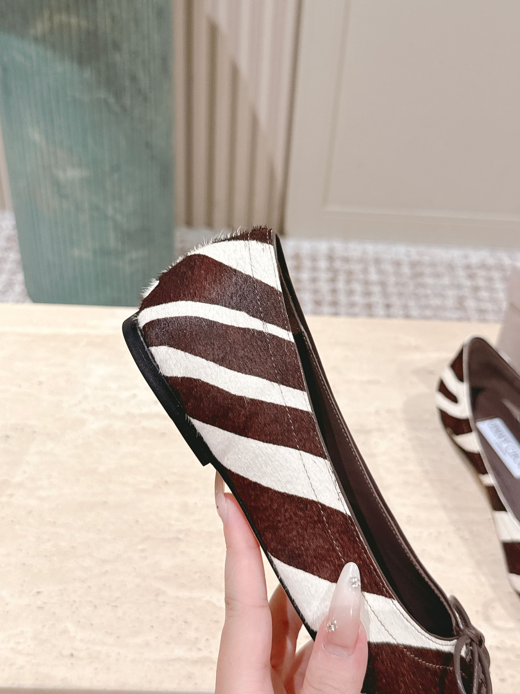 Jimmy 25s Ballet Flats 10mm Brown White Zebra Hair & Sheepskin 431868