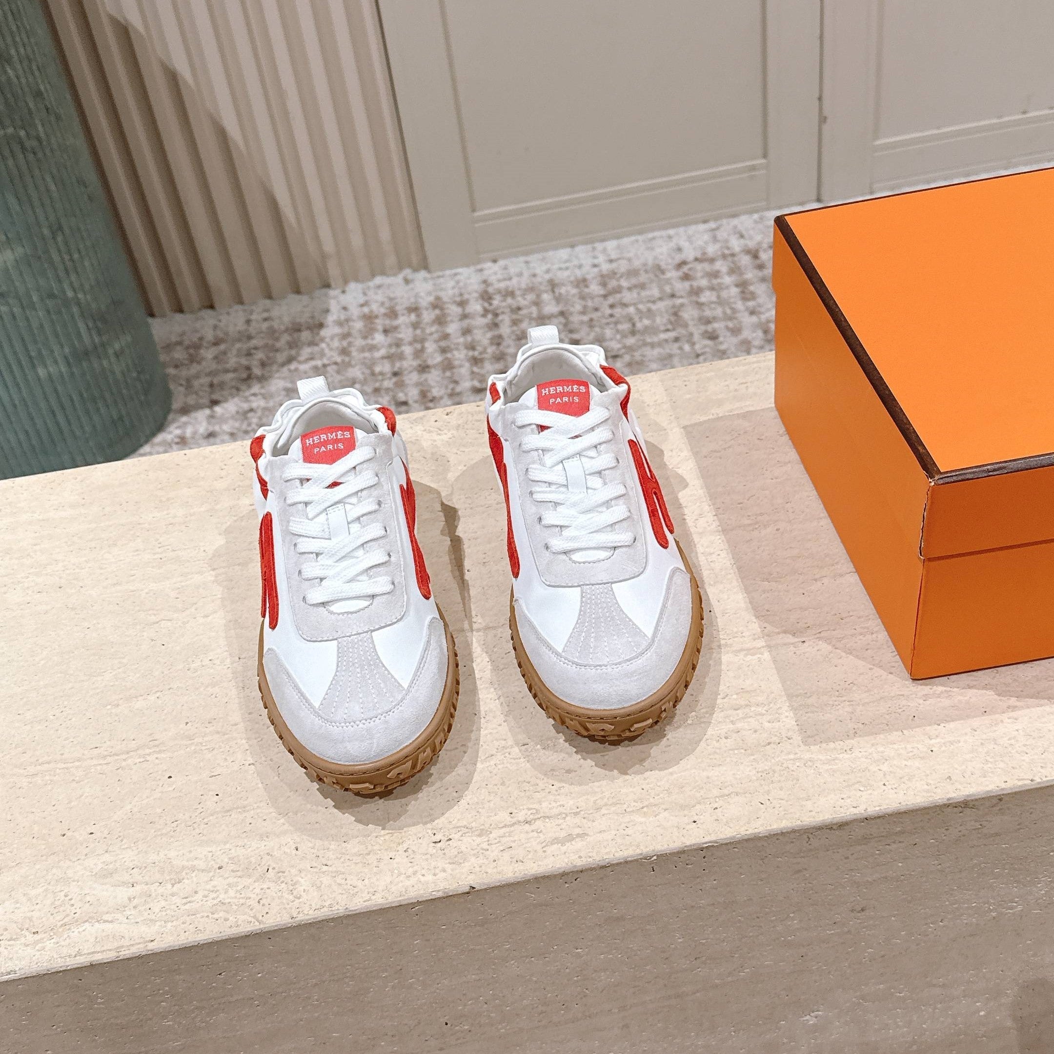 HM Jet Sneaker White Light Grey Red Suede Calfskin 583756