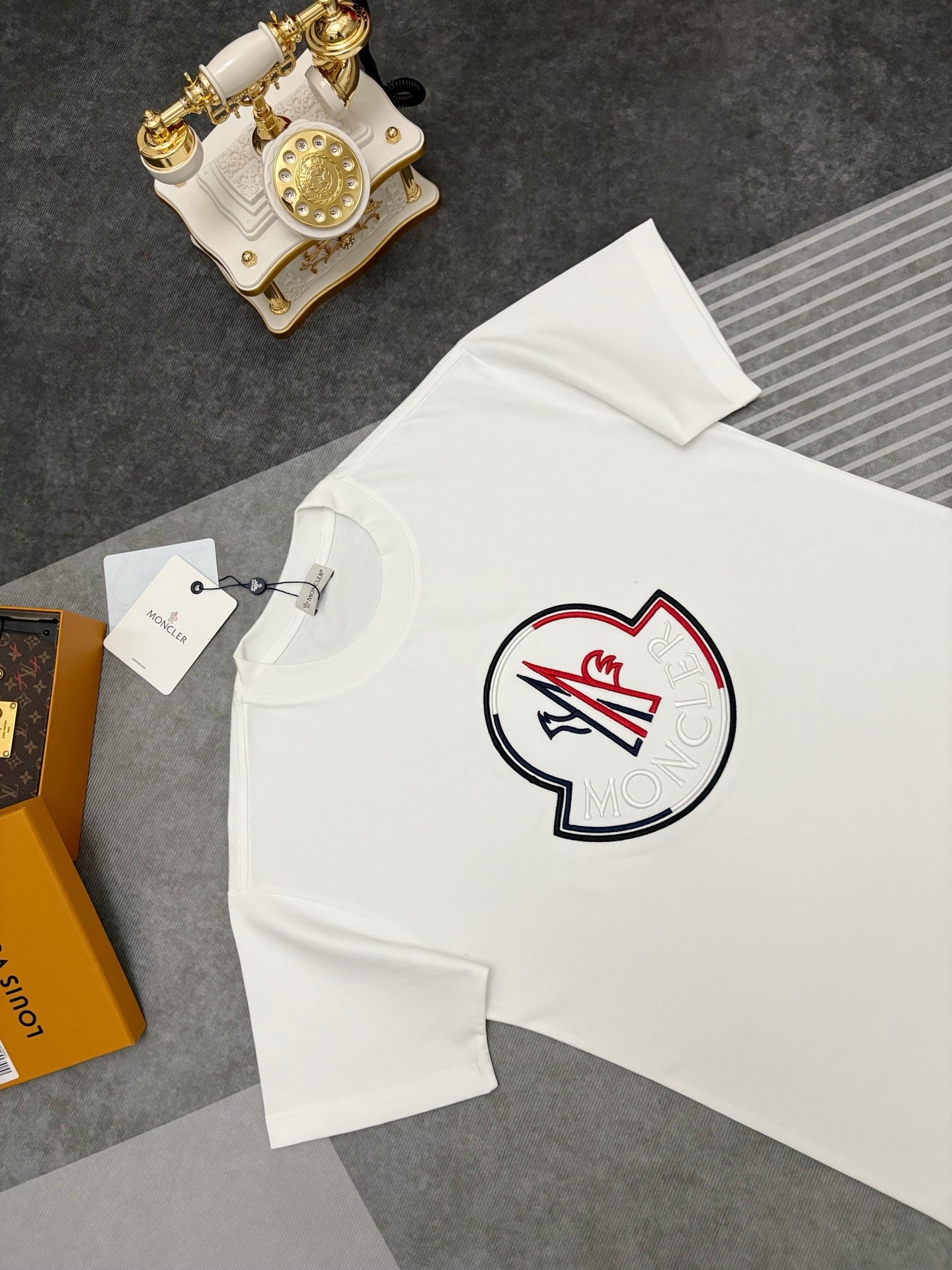 Moncler 26s Short Sleeve T-Shirt 657