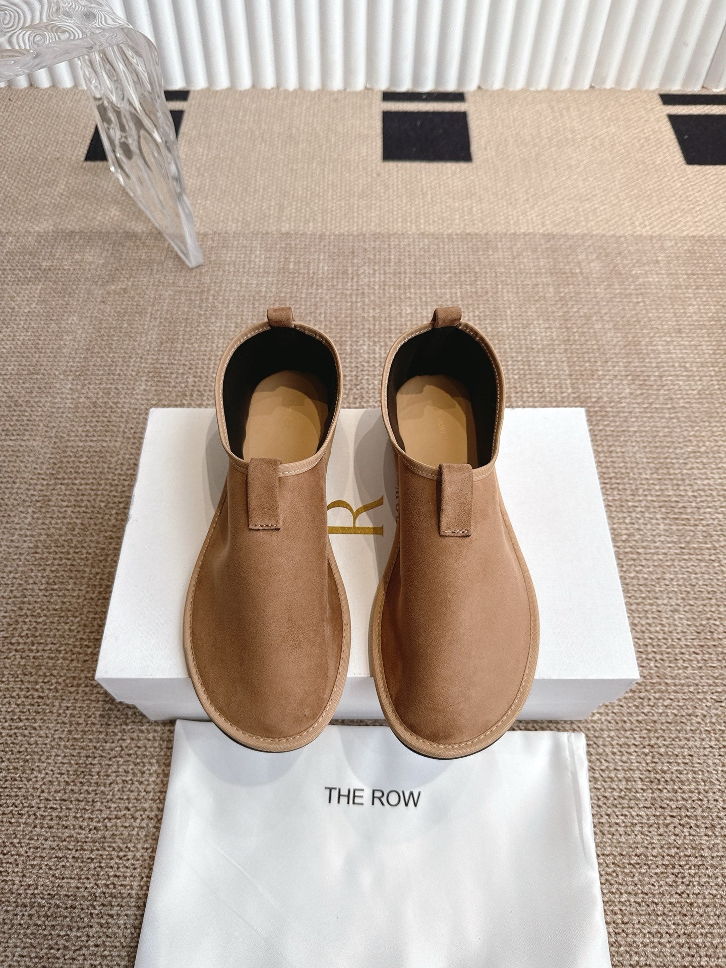 The Row 25ss Flat Shoes Light Brown Suede 443301